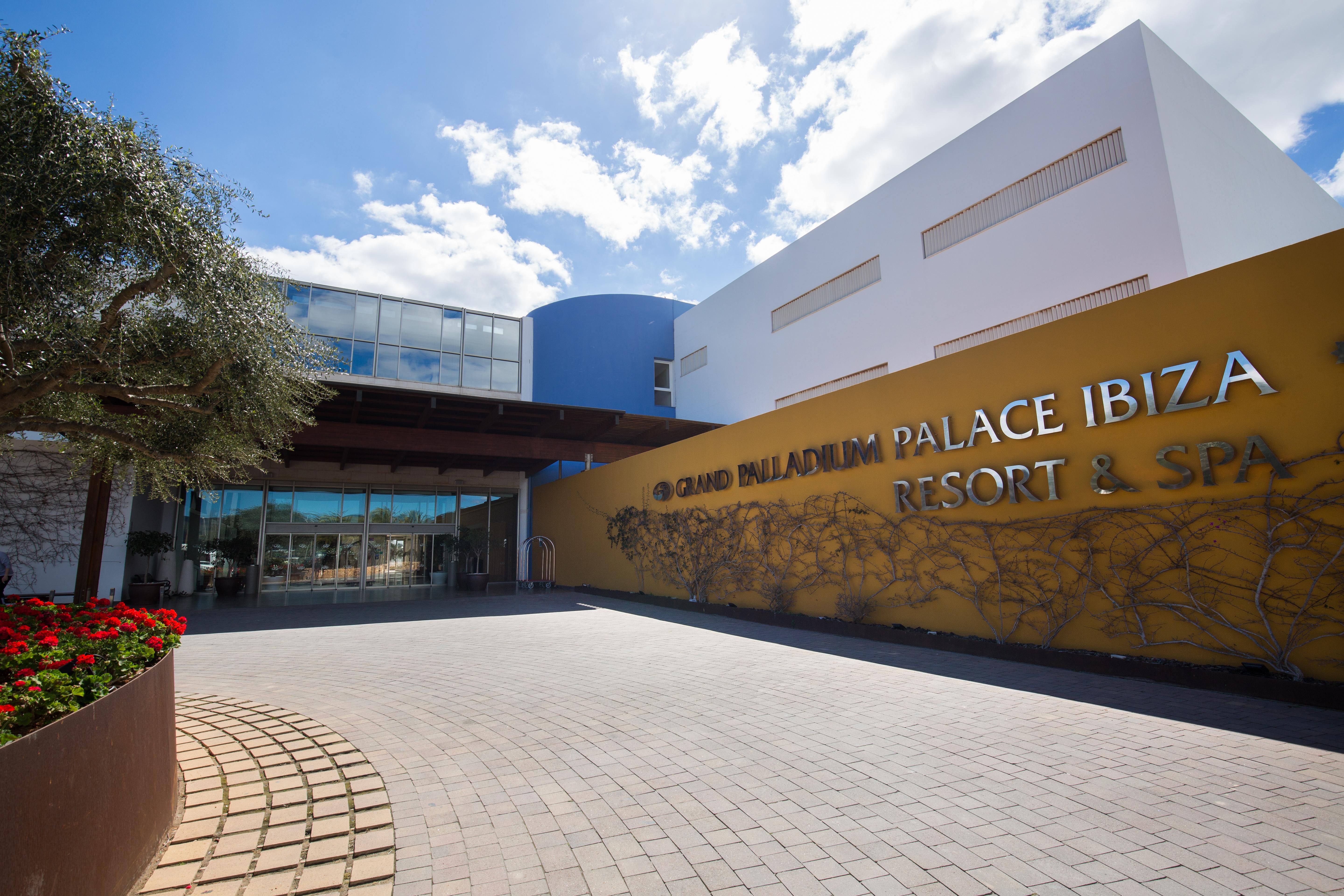 Grand Palladium Select Palace Ibiza
