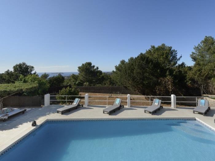 Casa de Férias With Pool And Sea Views *