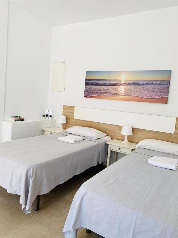 Cana Sofia * Cala Llonga (Ibiza)