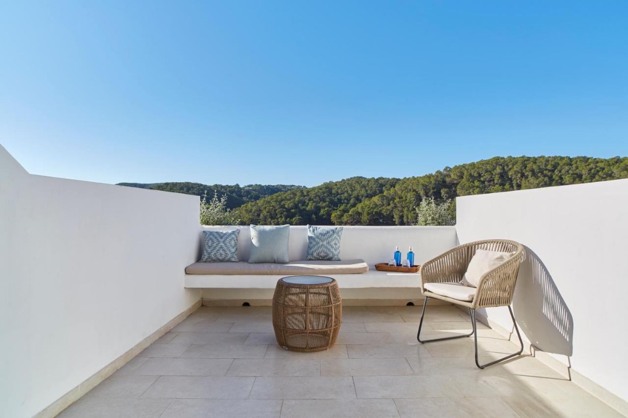 Hotel Cala San Miguel Ibiza, Curio Collection By Hilton, Adults Only Port de Sant Miguel
