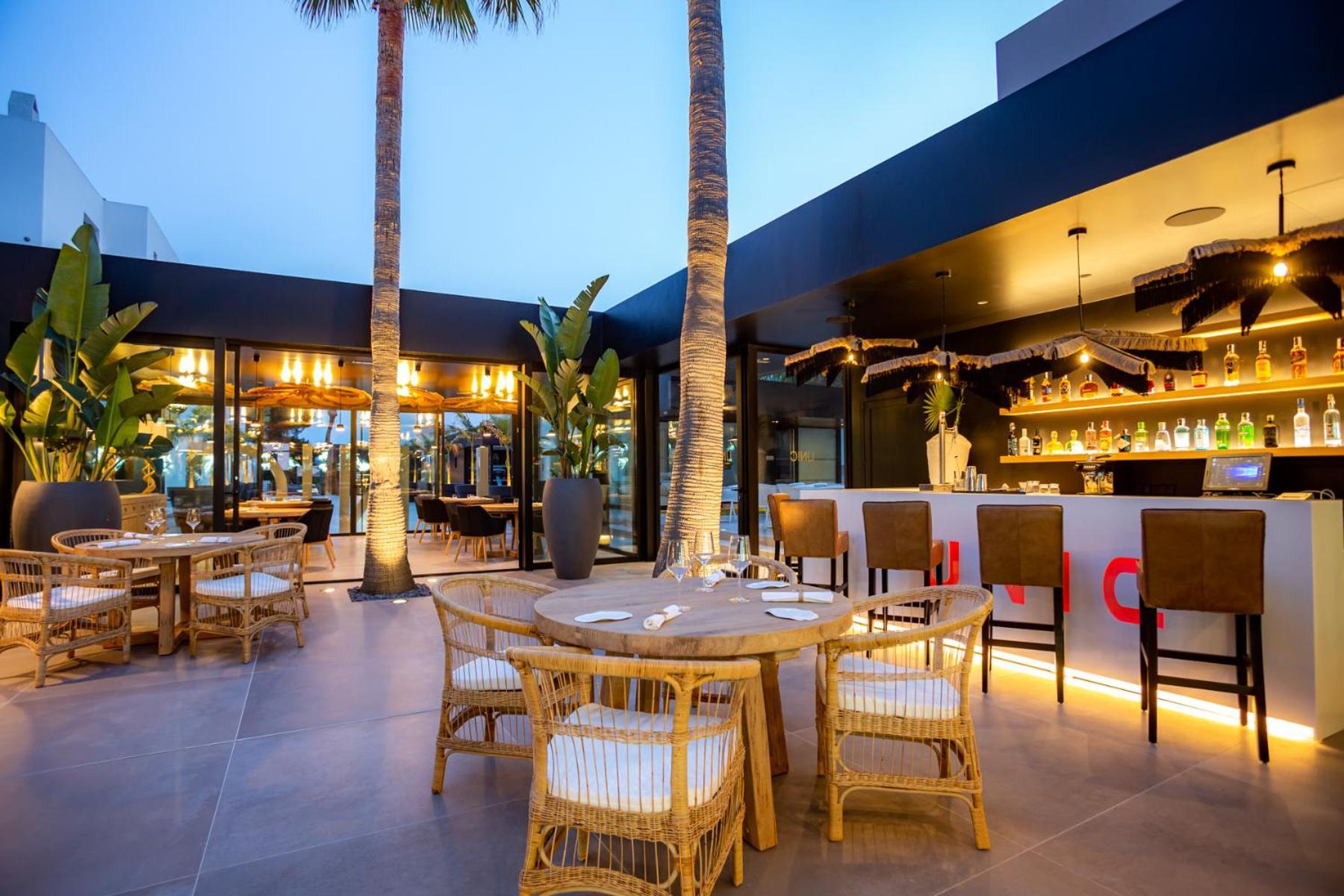 Migjorn Ibiza & 4* Playa d'en Bossa