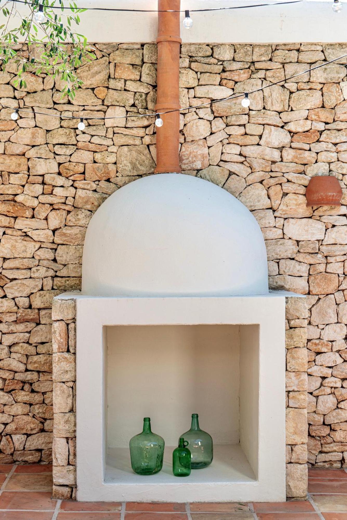 Villa Sa Tanca Ibiza Located Puig D'en Vall, 6b , Pool , Tennis Montecristo