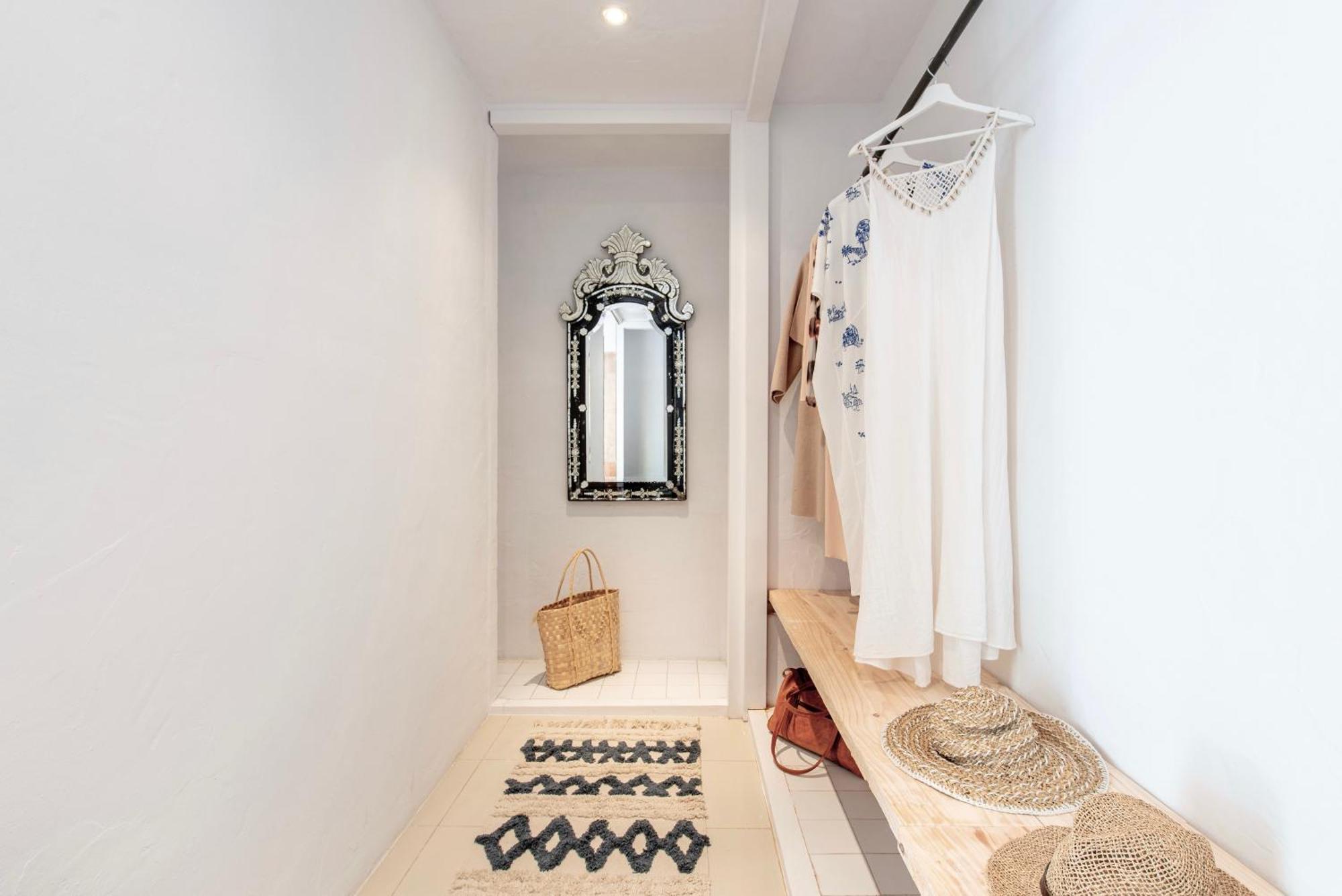 Sa Tanca Ibiza Located Puig D'en Vall, 6b , Pool , Tennis Villa