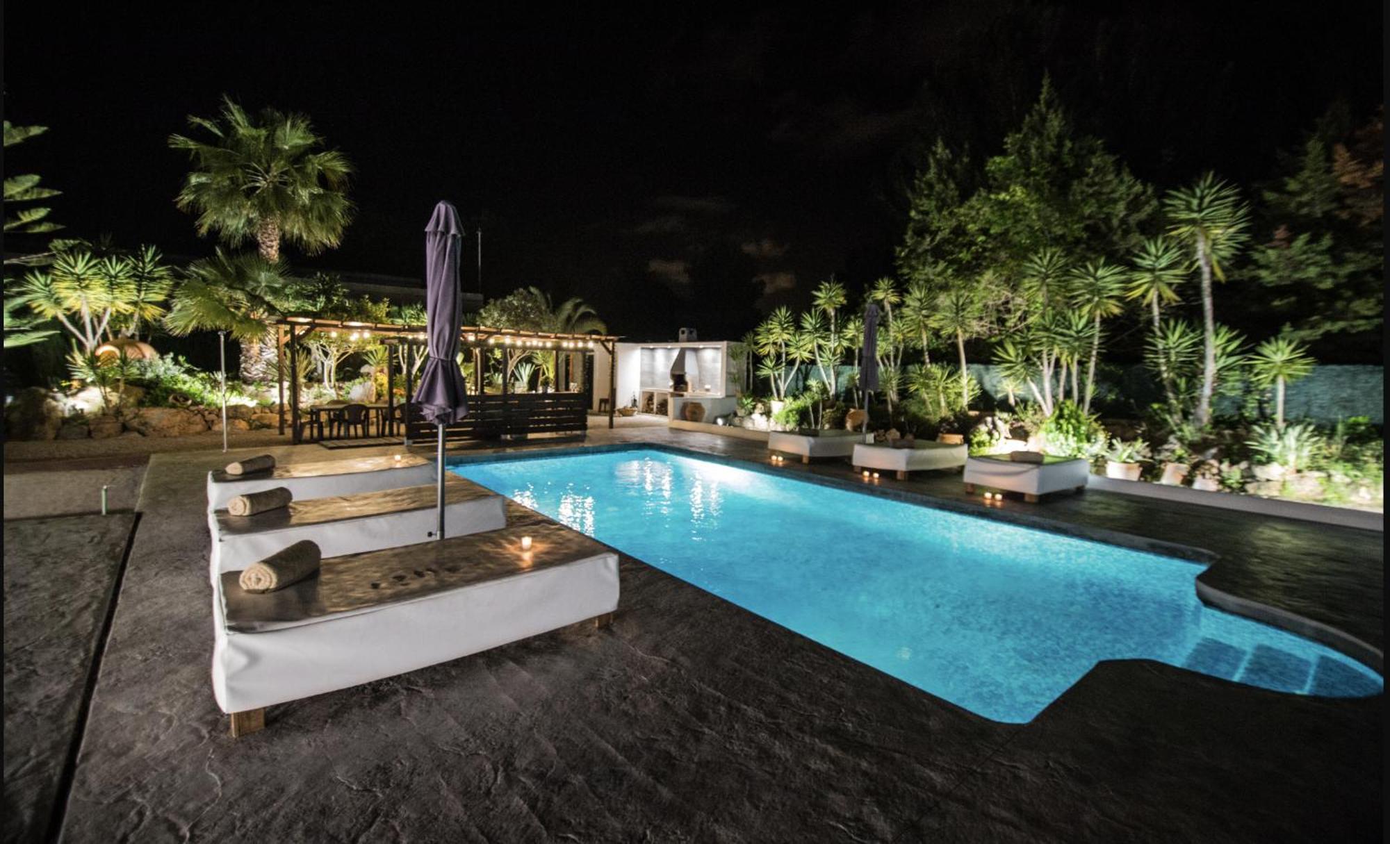 In Ibiza Town With Private Pool, Sleeps 10