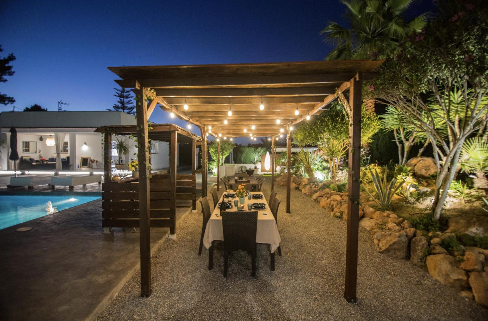 In Ibiza Town With Private Pool, Sleeps 10 Villa *