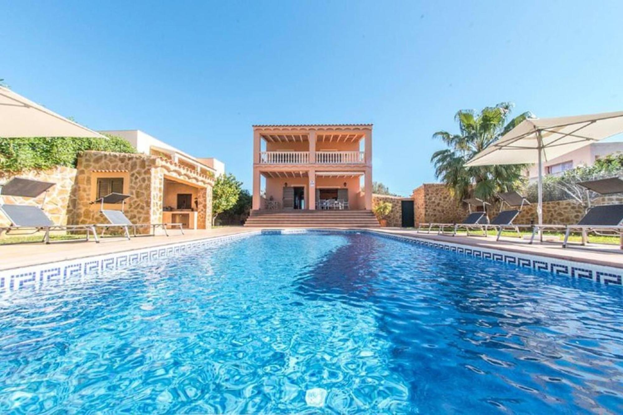 Sophisticated In Sant Josep De Sa Talaia With Private Pool