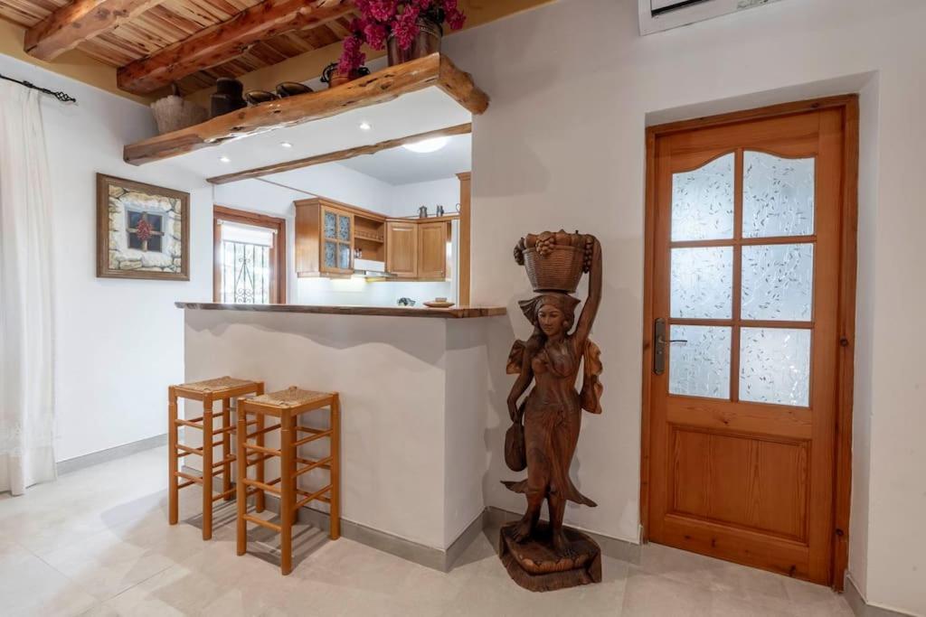 Ferienhaus Casa Con Piscina, Jardin Y Juegos Exteriores Montecristo