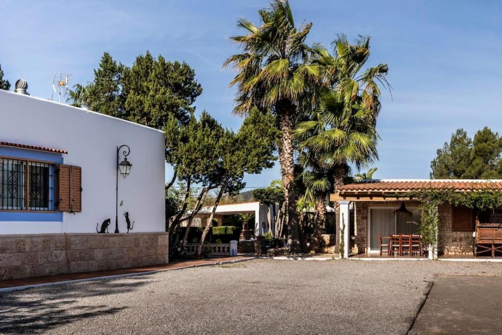 Casa Con Piscina, Jardin Y Juegos Exteriores Ferienhaus