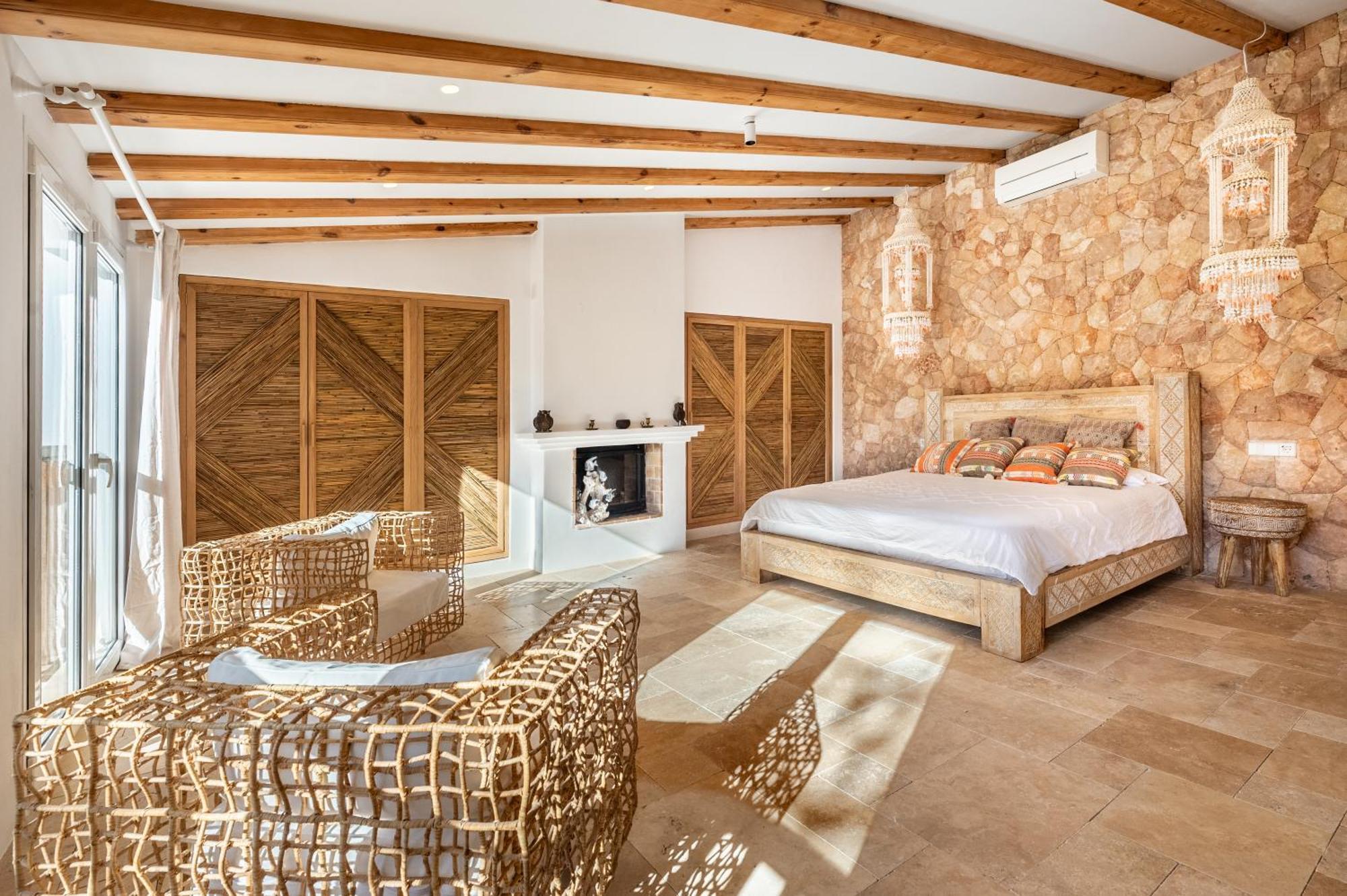 Mediterraneo Villa Sant Carles de Peralta