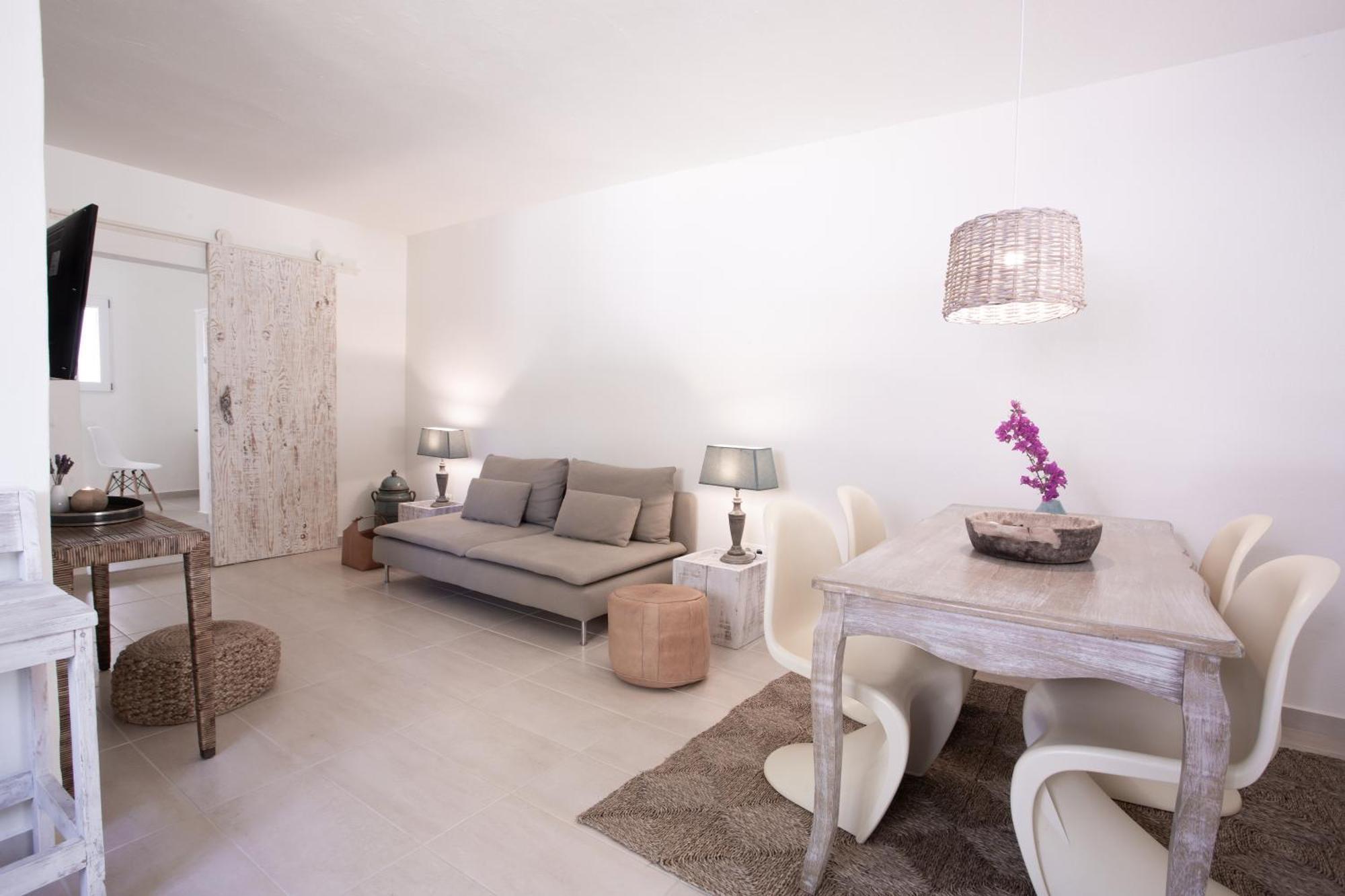 Boutique Casa Caracol - In Strandnaehe, Salzwasserpool, Fotovoltaik, Adults Only Apartment Sant Josep de sa Talaia
