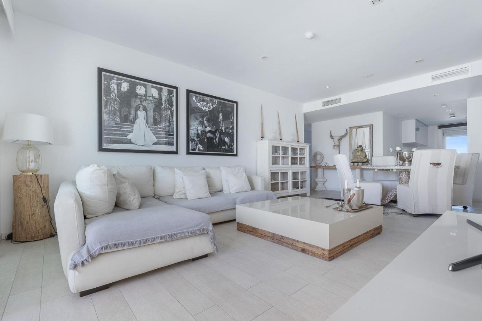 Apartment Address Luxury Living *