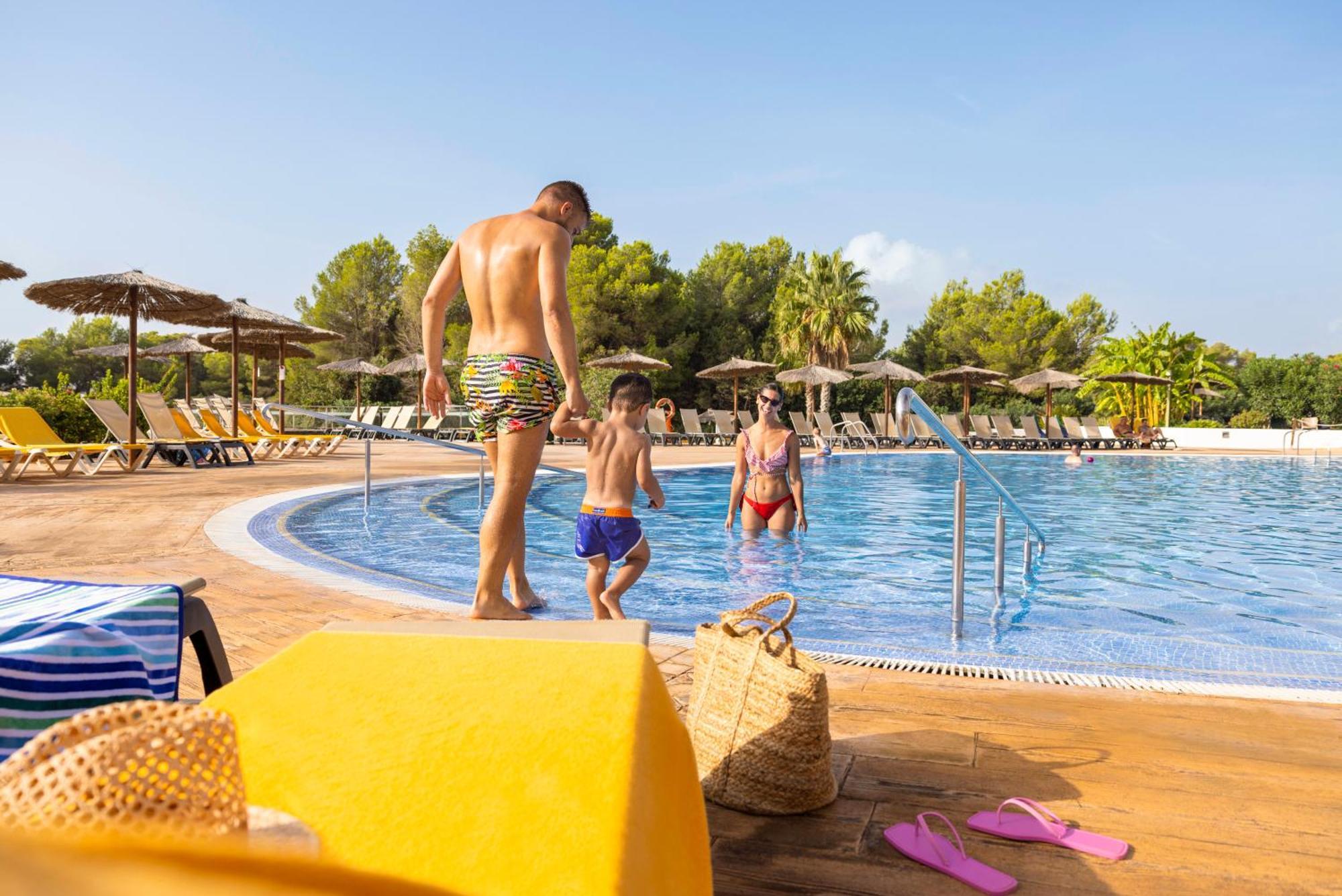 Tui Magic Life Cala Pada 4* Santa Eulària des Riu