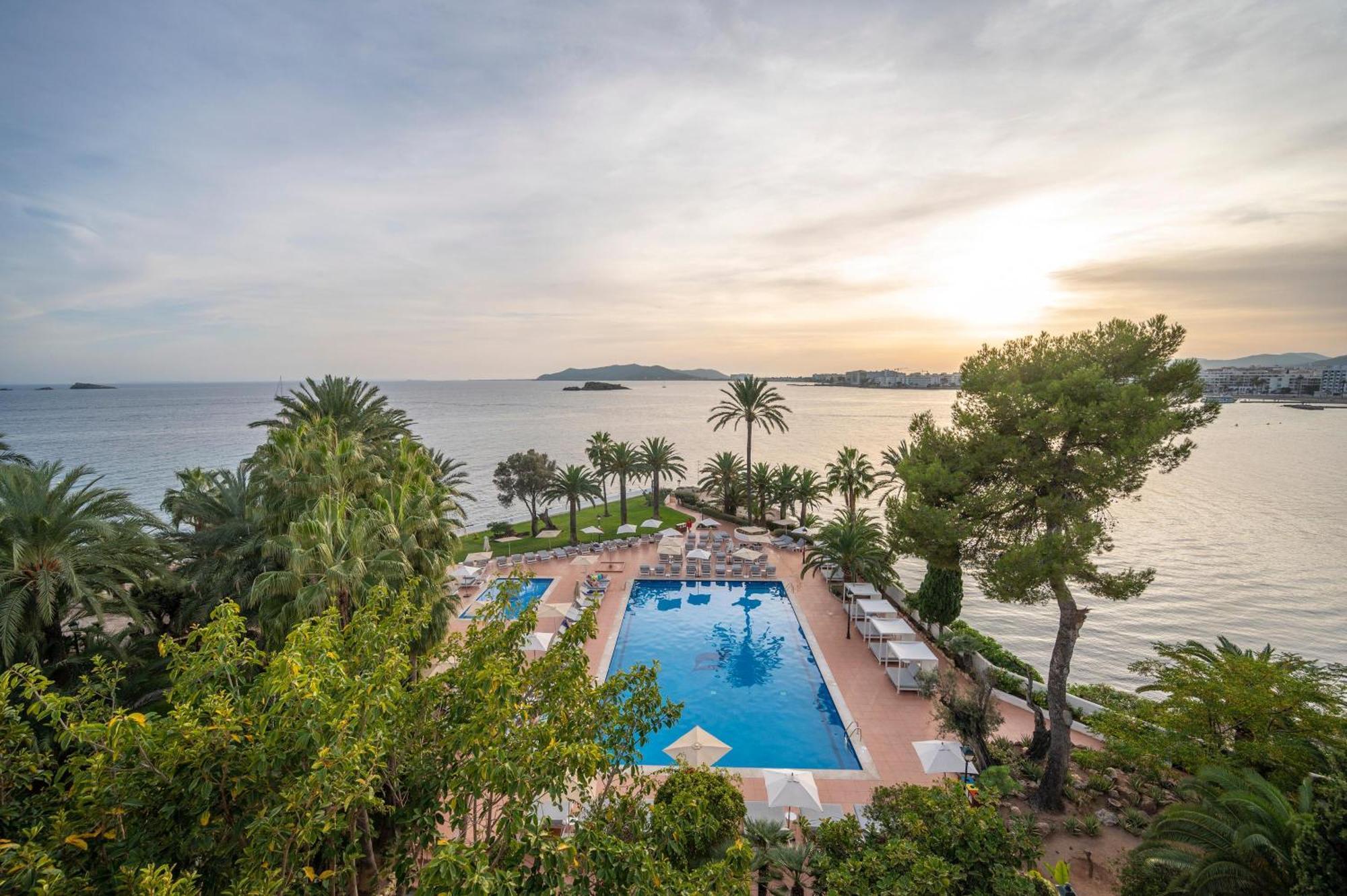 Thb Molinos - Adults Only 4*
