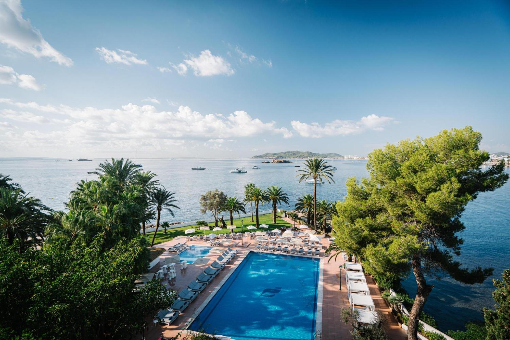 Thb Molinos - Adults Only