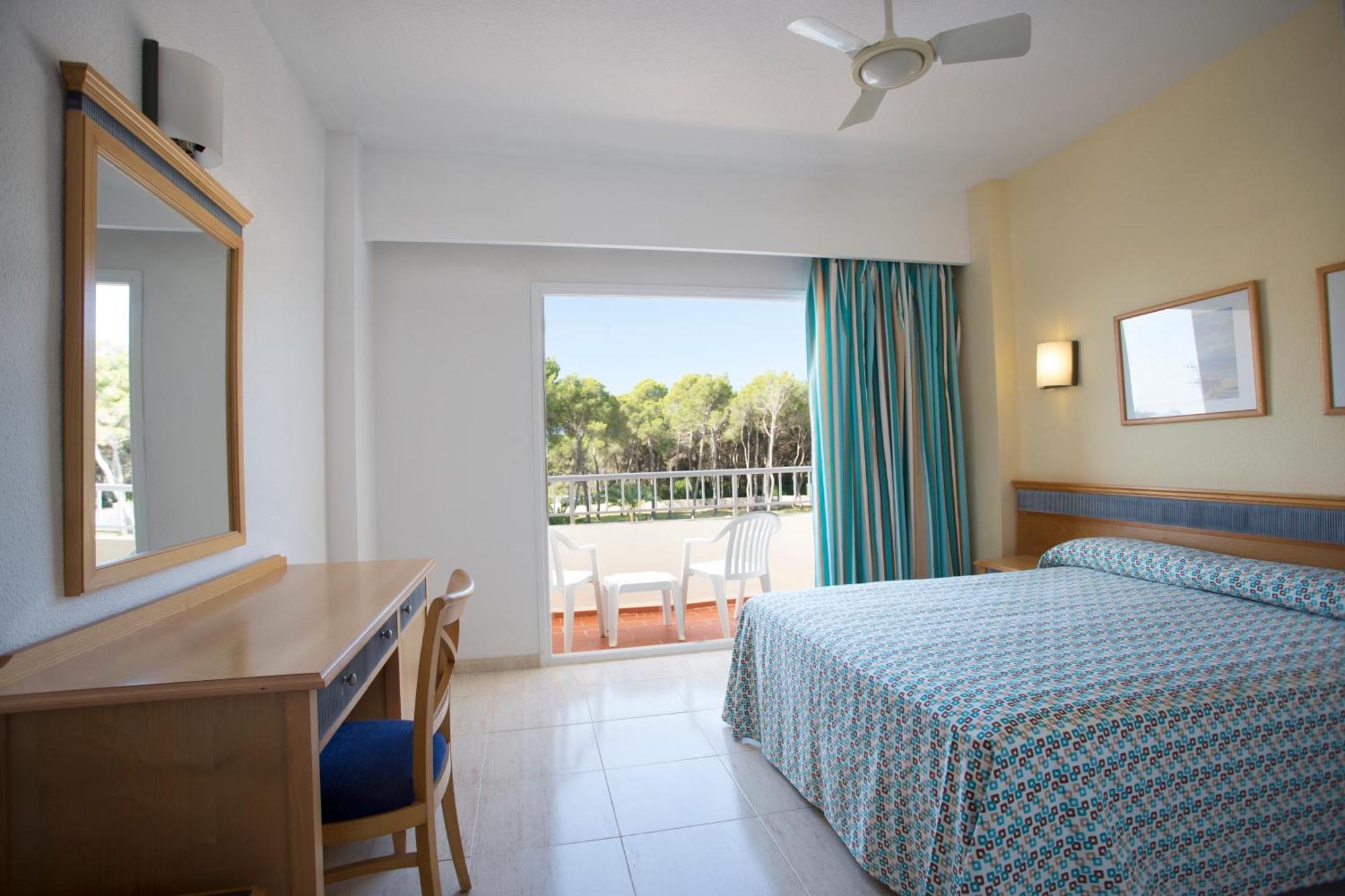 Invisa Ereso 3* Es Canar (Ibiza)