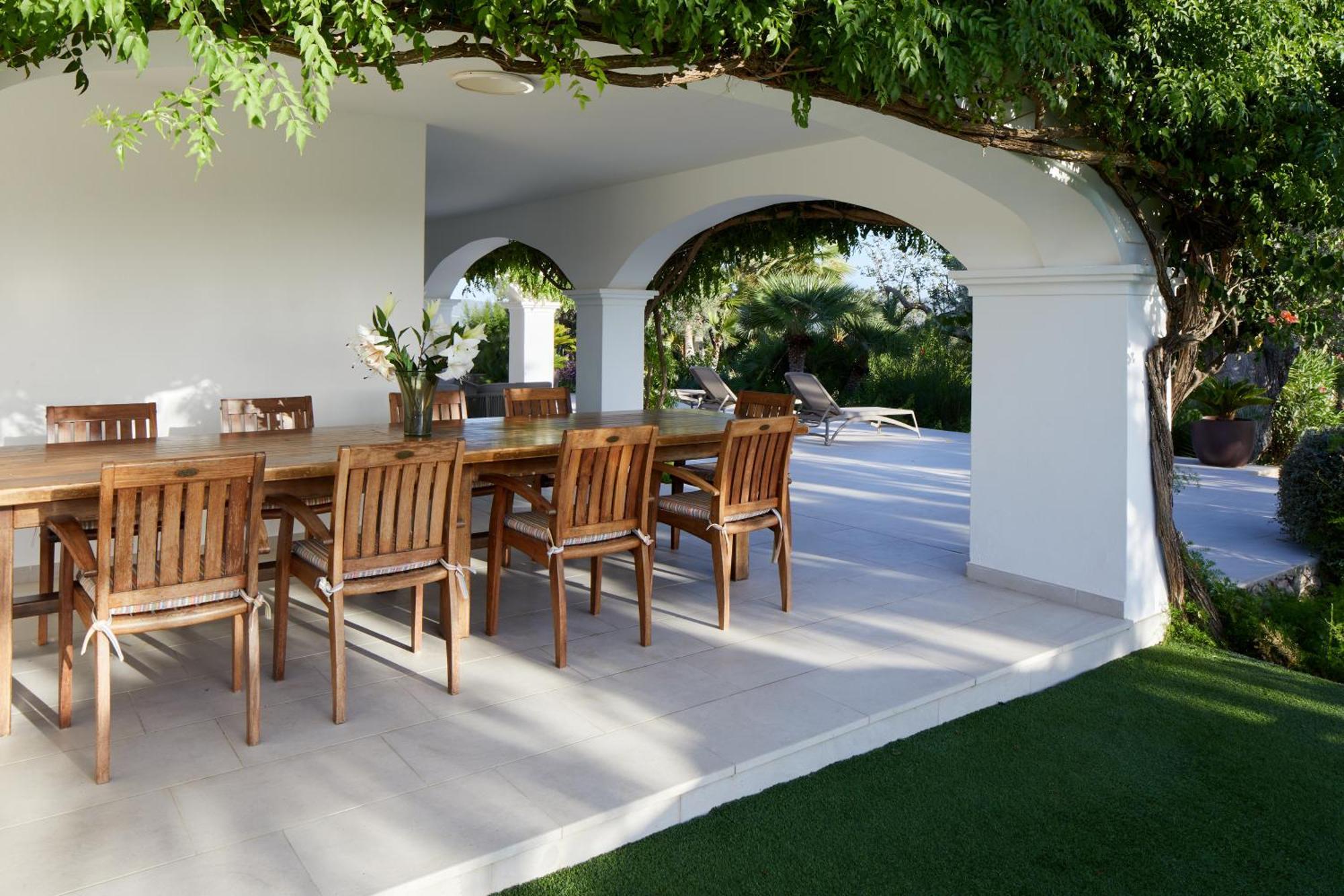 Villa Joan I - Fantastic Sunset Views And Family Friendly -