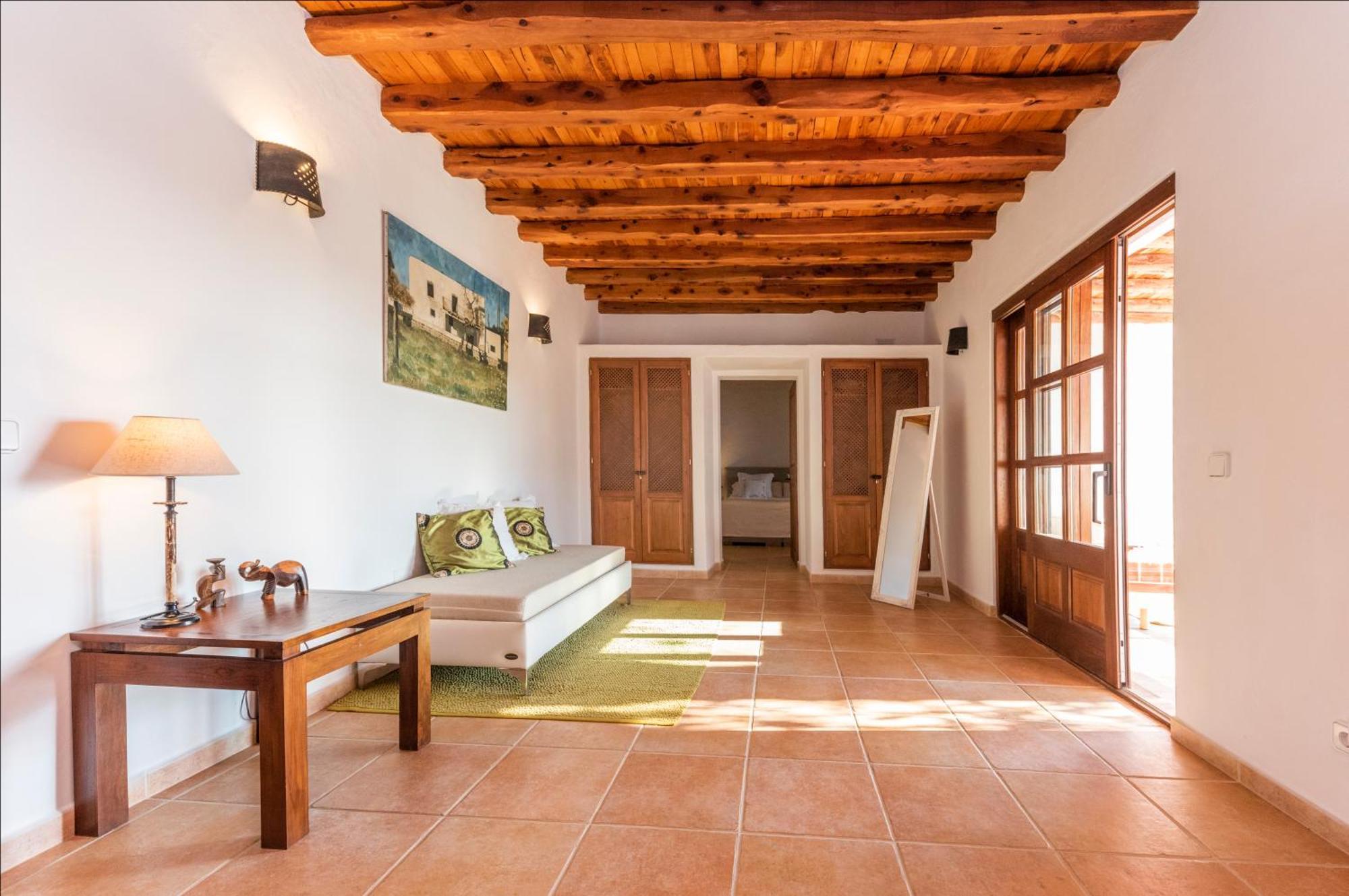 Villa Con Piscina-zona Muy Tranquila - Privacidad - Sin Turismo Masivo Sant Carles de Peralta