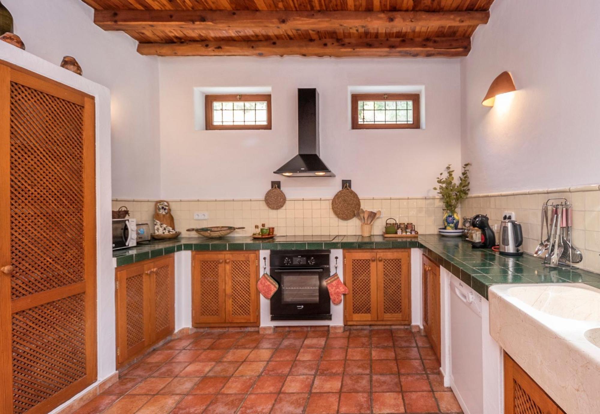 Villa Con Piscina-zona Muy Tranquila - Privacidad - Sin Turismo Masivo Sant Carles de Peralta