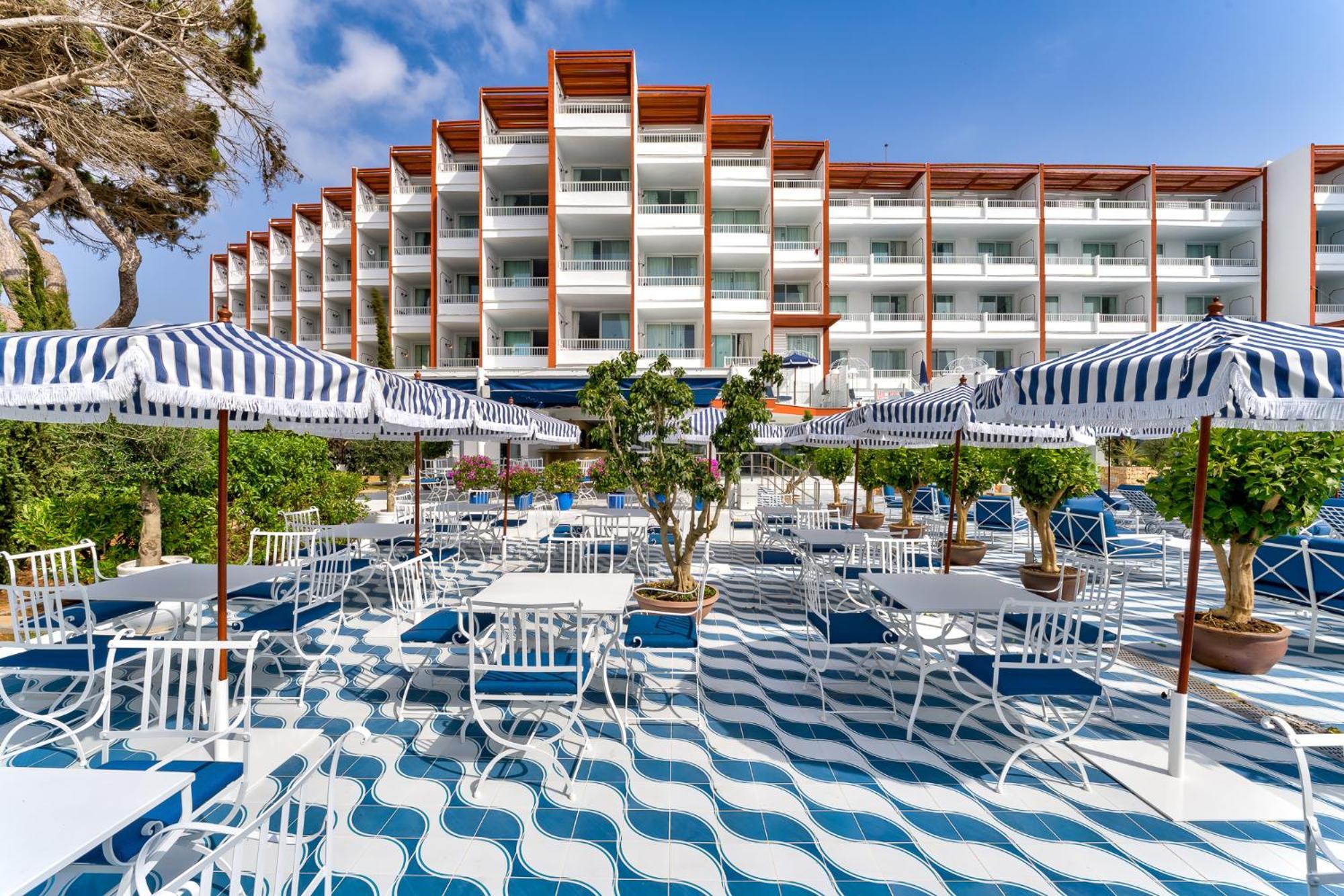 Hotel Mongibello Ibiza (adults Only) 4*