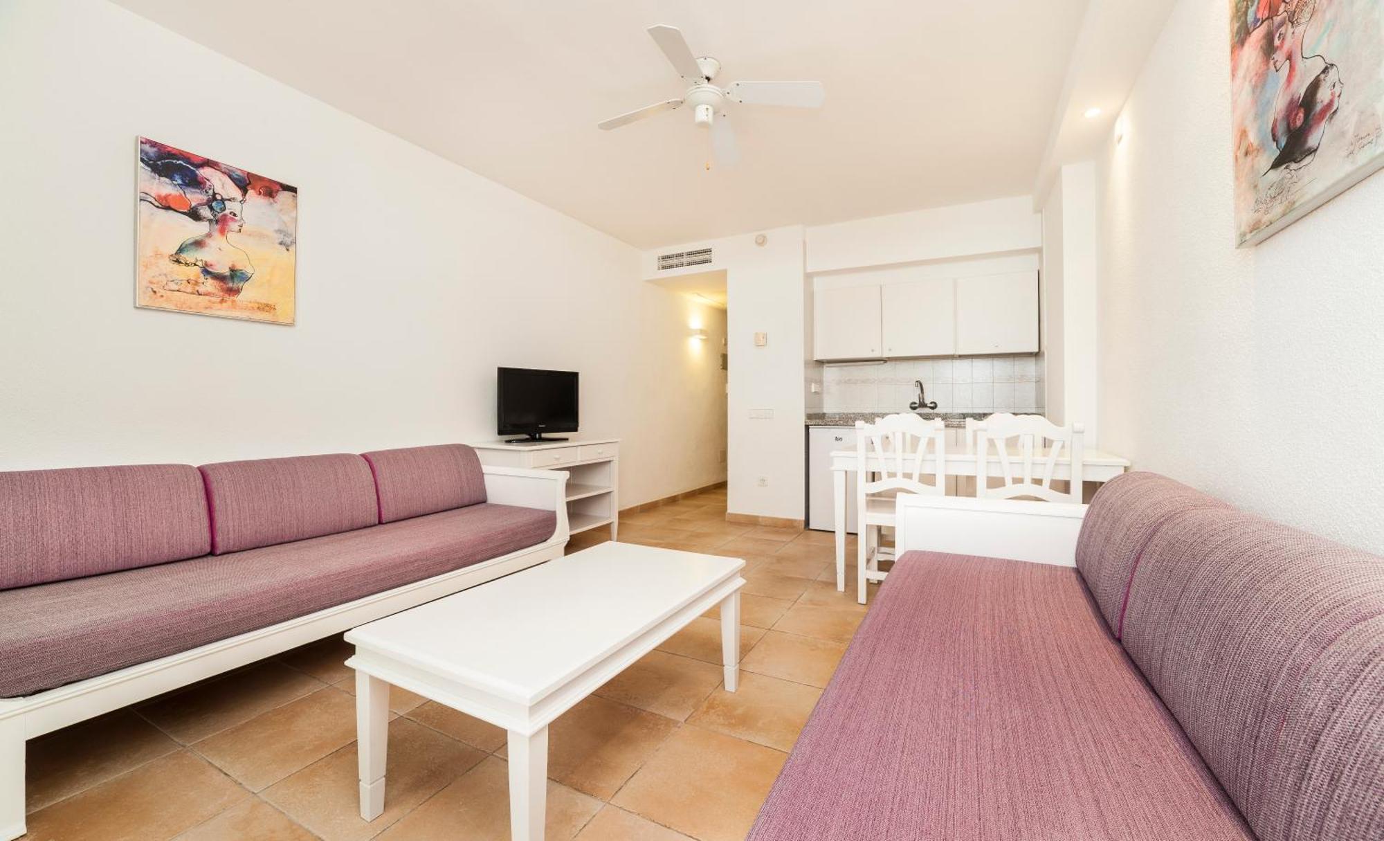 Insotel Club Tarida Playa Aparthotel Sant Josep de sa Talaia
