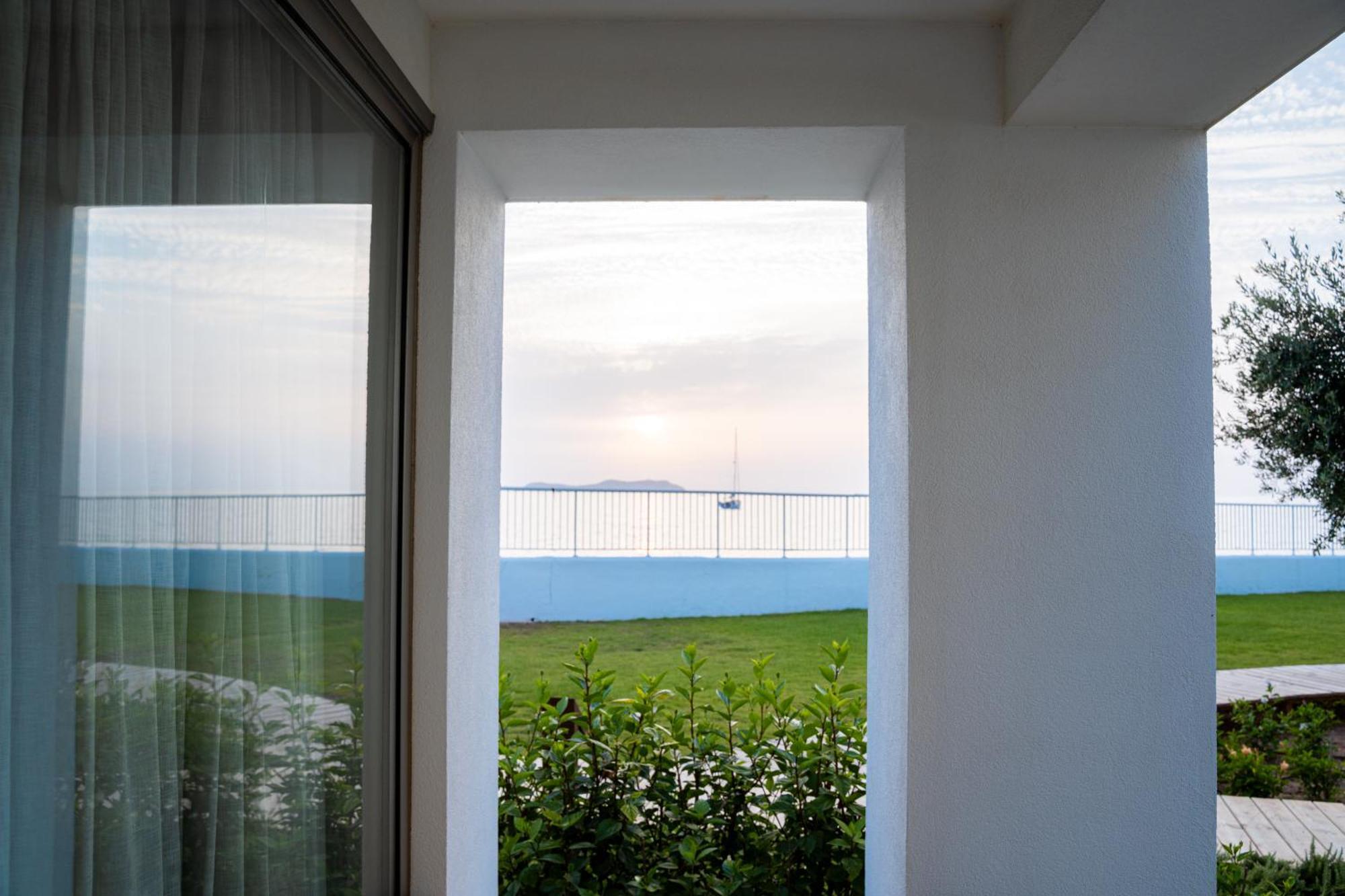 Salia Aparthotel