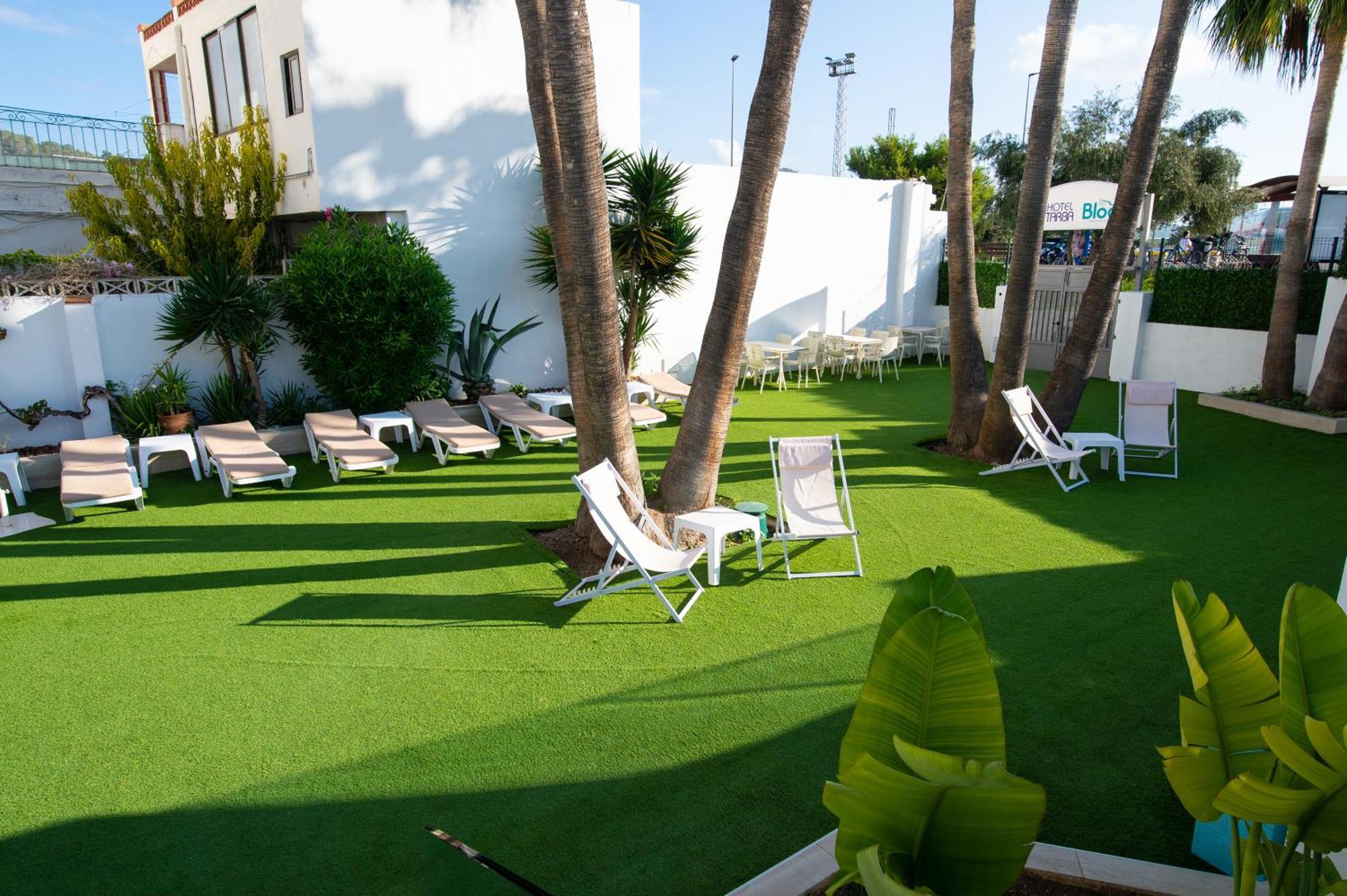 Hotel Tarba 2*