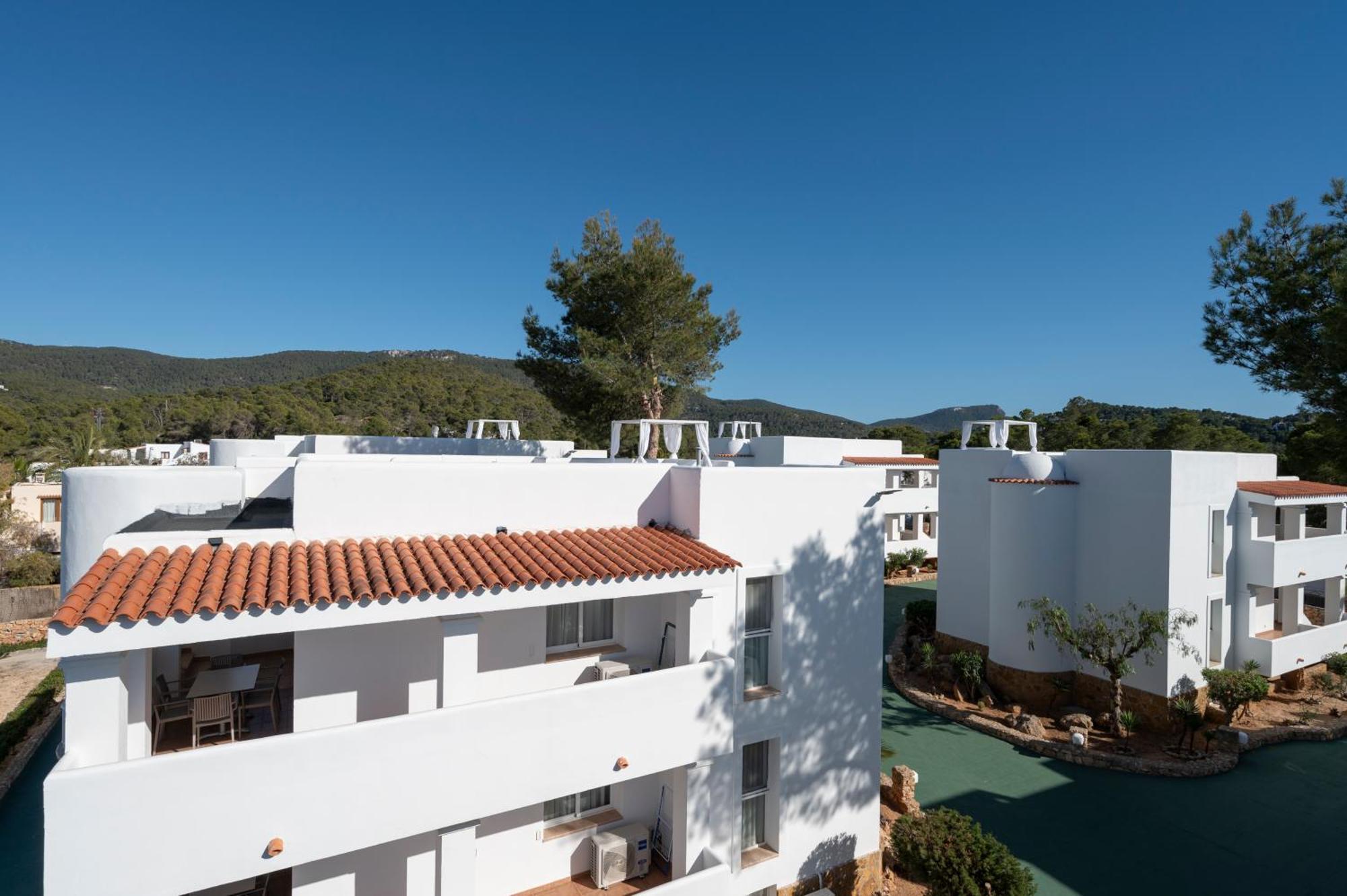Blanco Sol Apartment