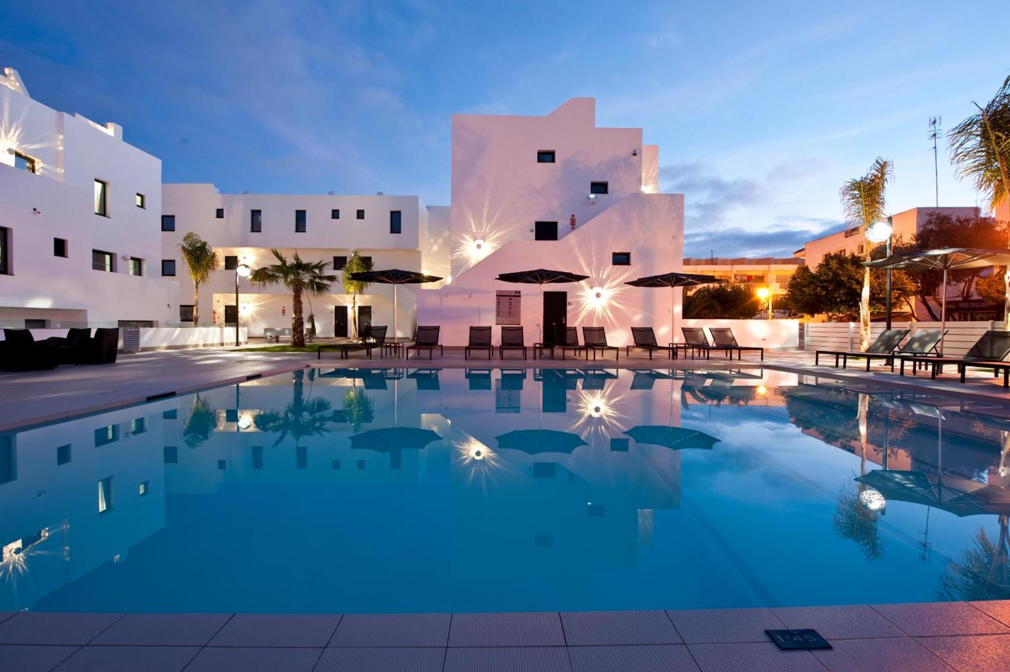 Migjorn Ibiza & 4* Playa d'en Bossa