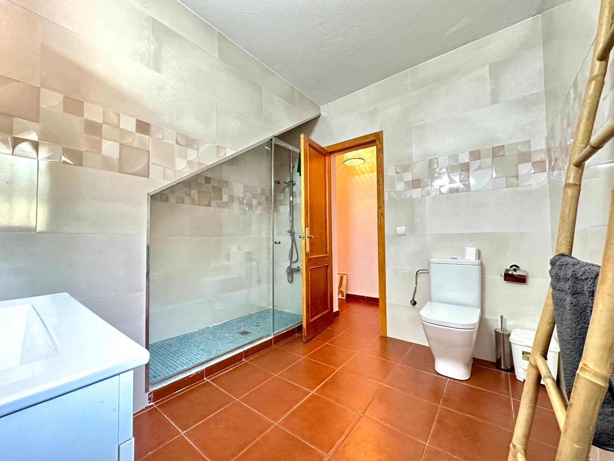 In Playa Den Bossa & Ibiza Town 7min, Bbq Villa