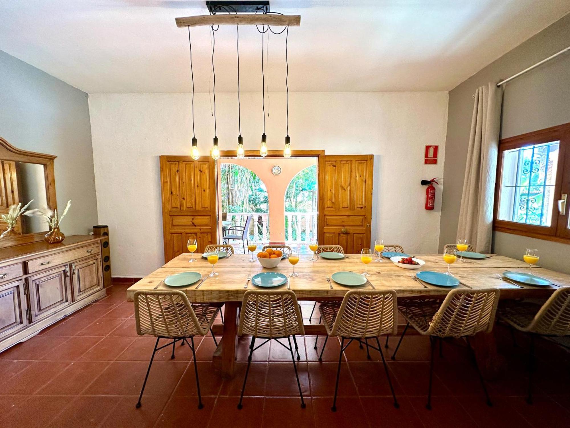 Villa In Playa Den Bossa & Ibiza Town 7min, Bbq San José