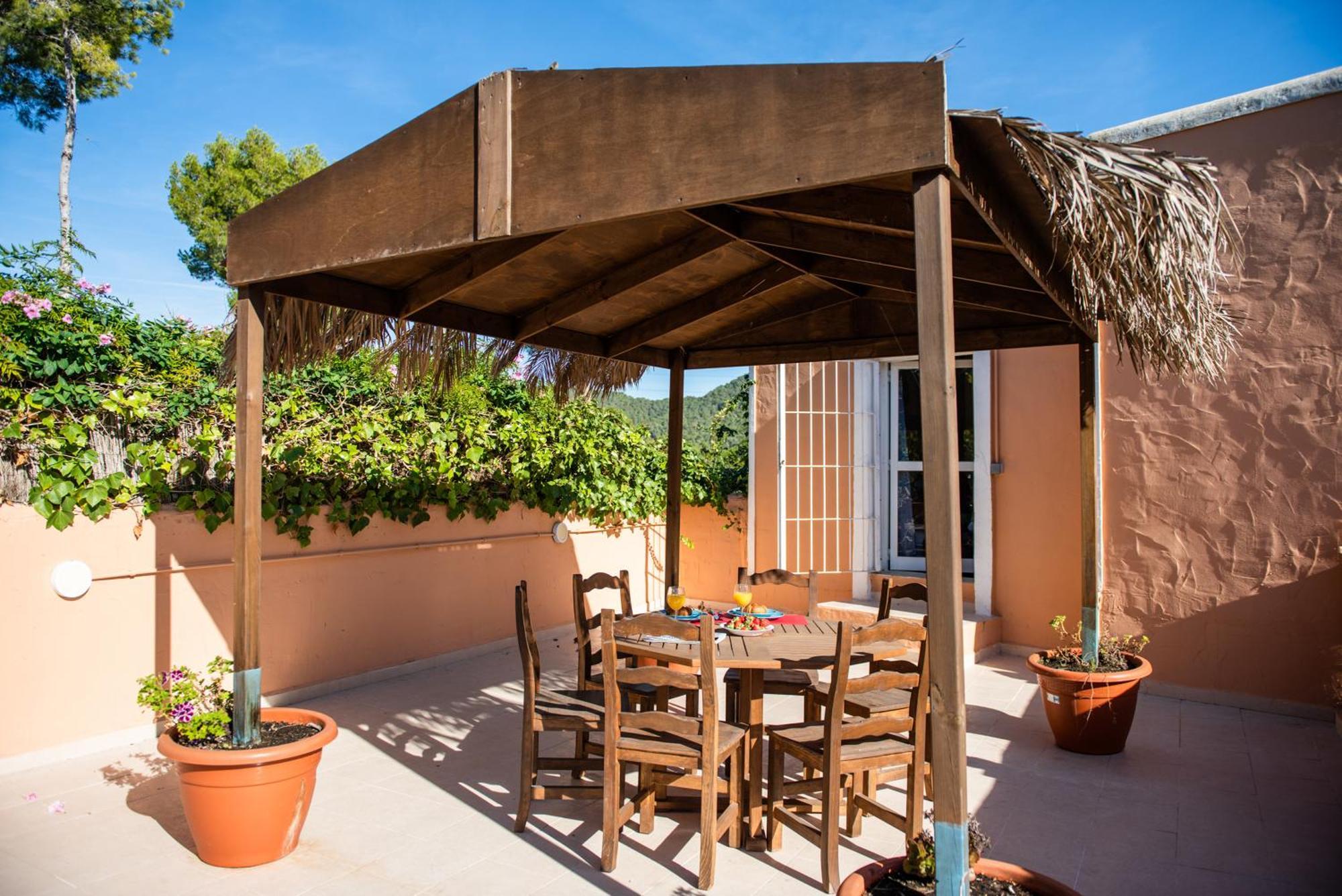 Villa In Playa Den Bossa & Ibiza Town 7min, Bbq