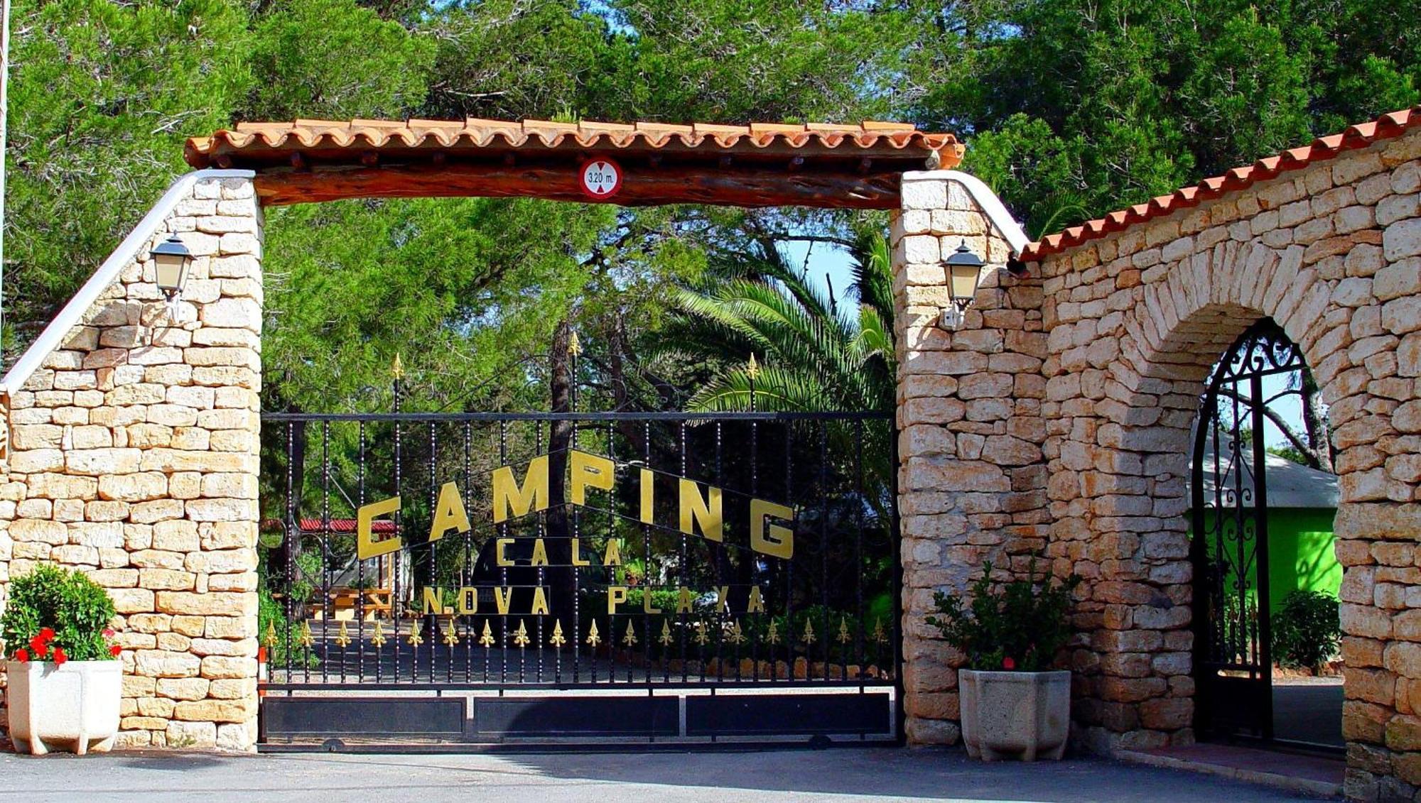 Cala Nova Campsite Es Canar (Ibiza)