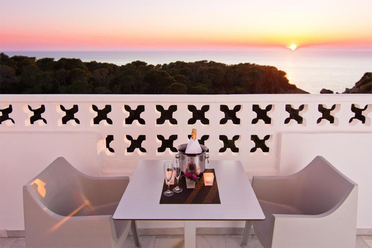 Hotel Village 4*