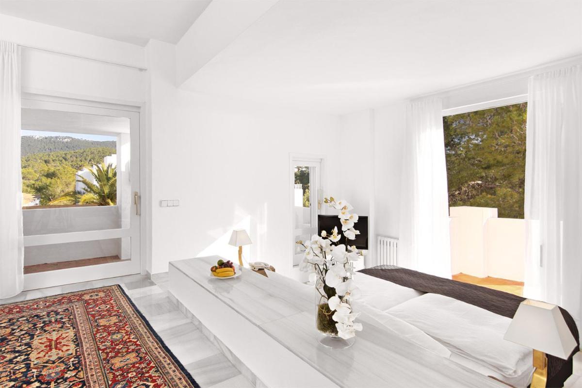 Village 4* Cala Vadella (Ibiza)
