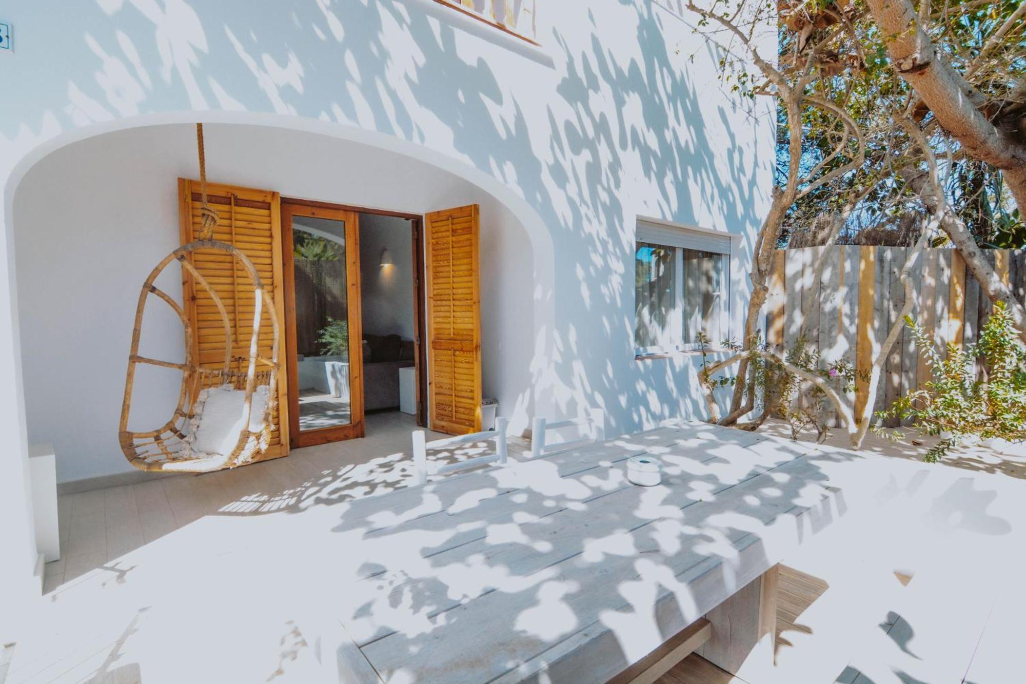 Secret Oasis Ibiza-only Adults 2*