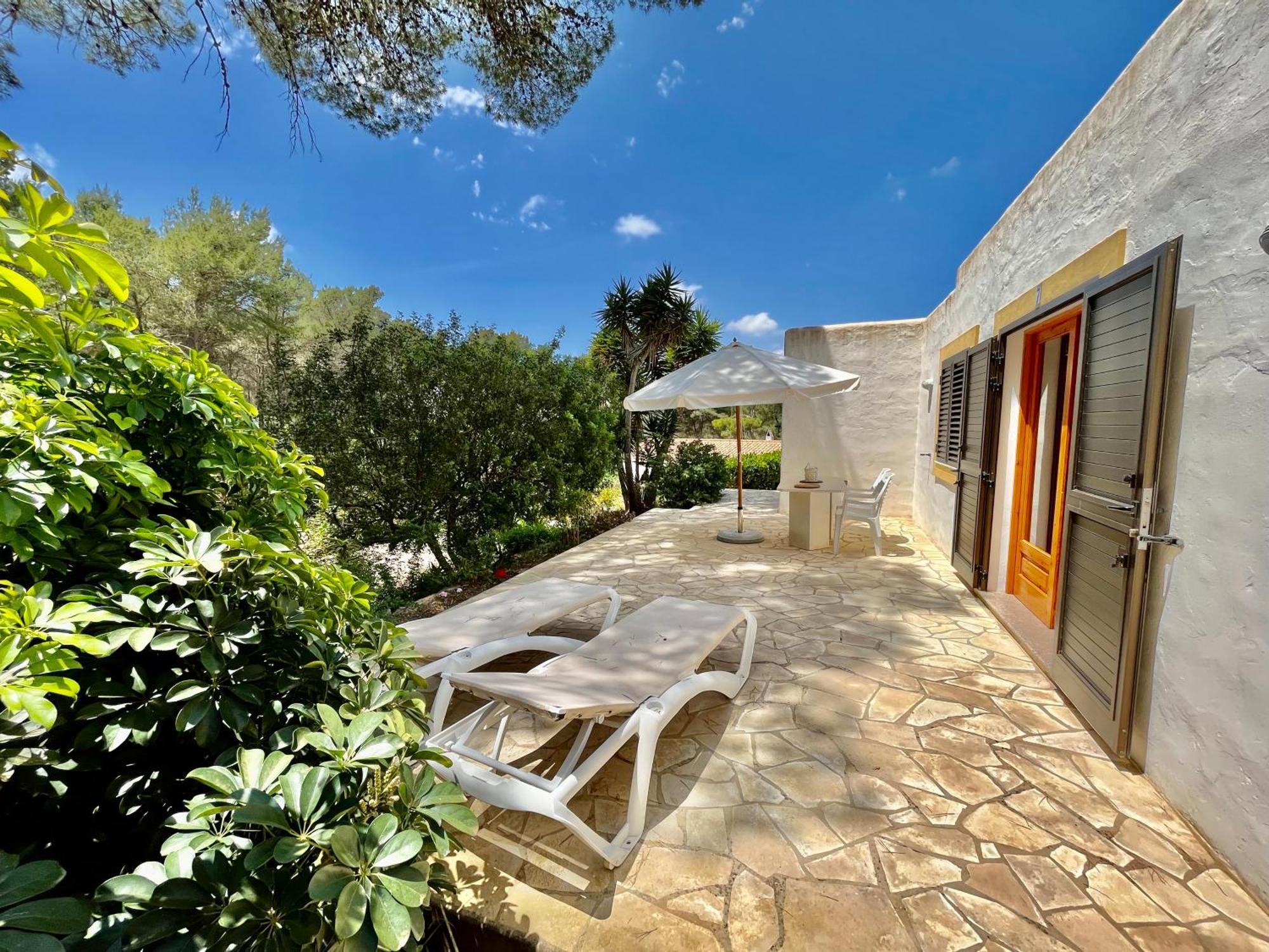 Pinosol Farm stay Santa Eularia des Riu