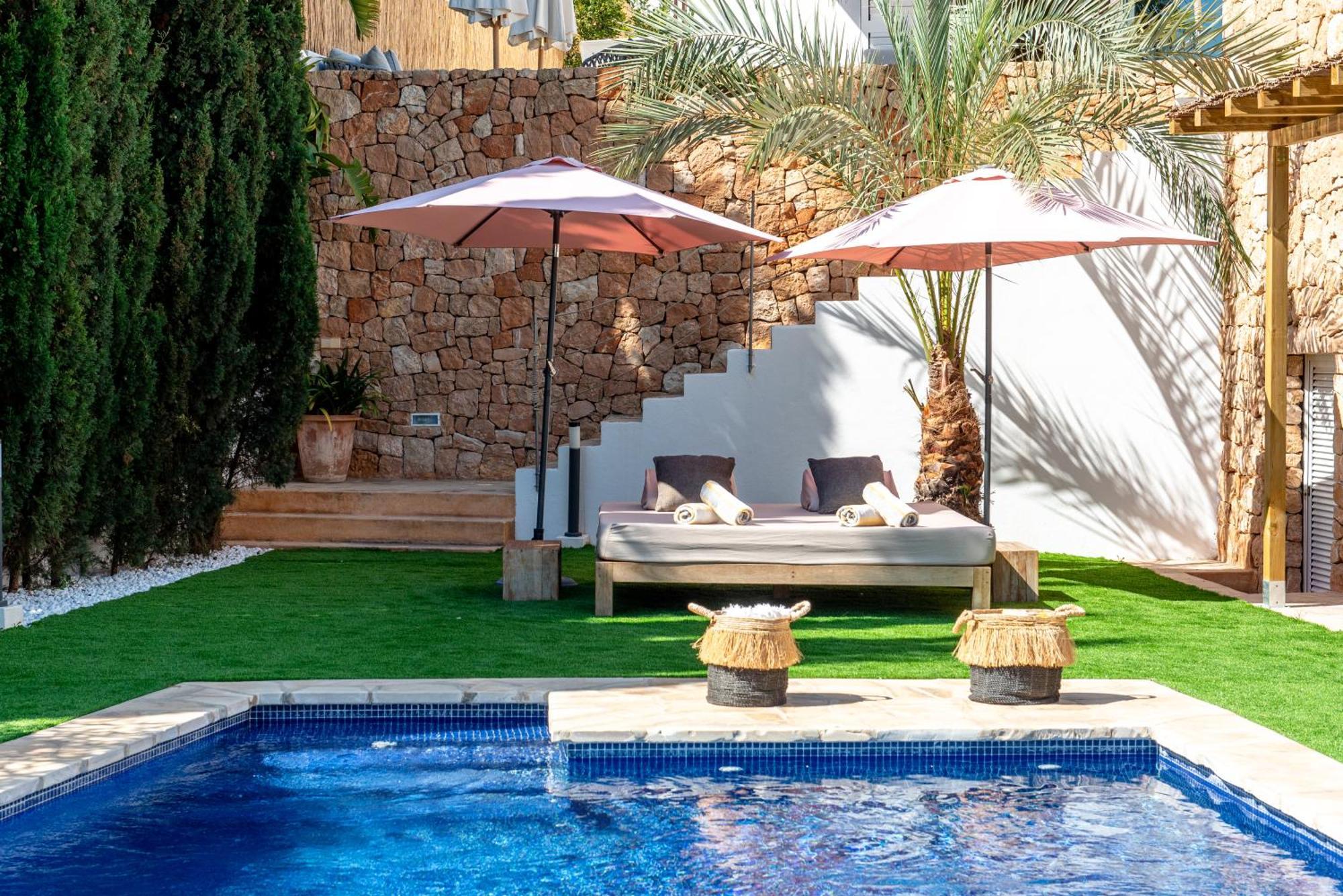 Villa Cap Martinet Talamanca Tashellu, Boutique 5 Bed - Sea And Forest View Talamanca (Ibiza)