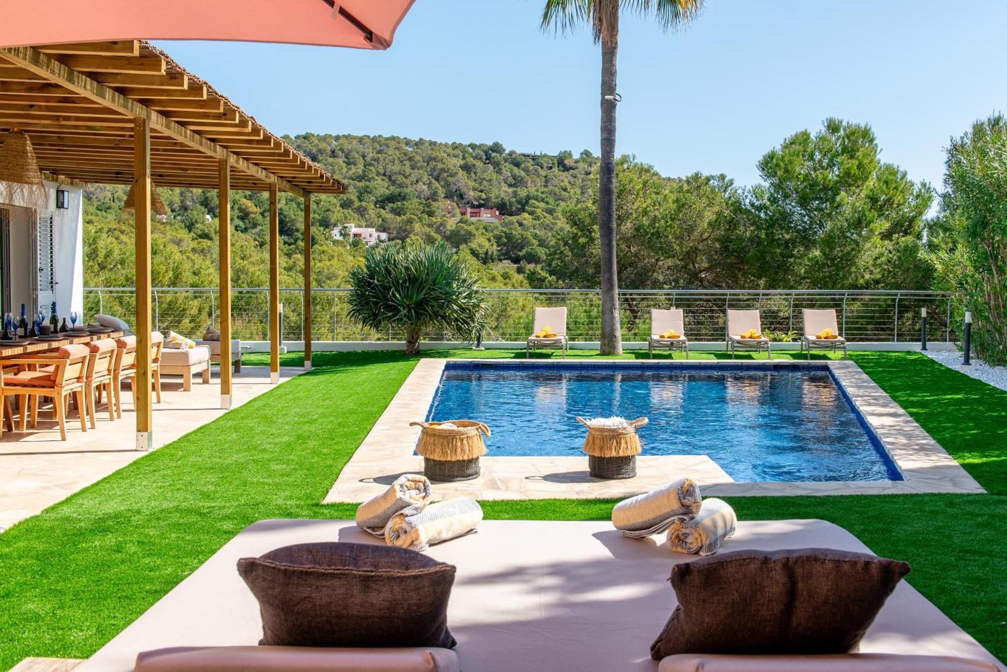 Cap Martinet Talamanca Tashellu, Boutique 5 Bed - Sea And Forest View Villa