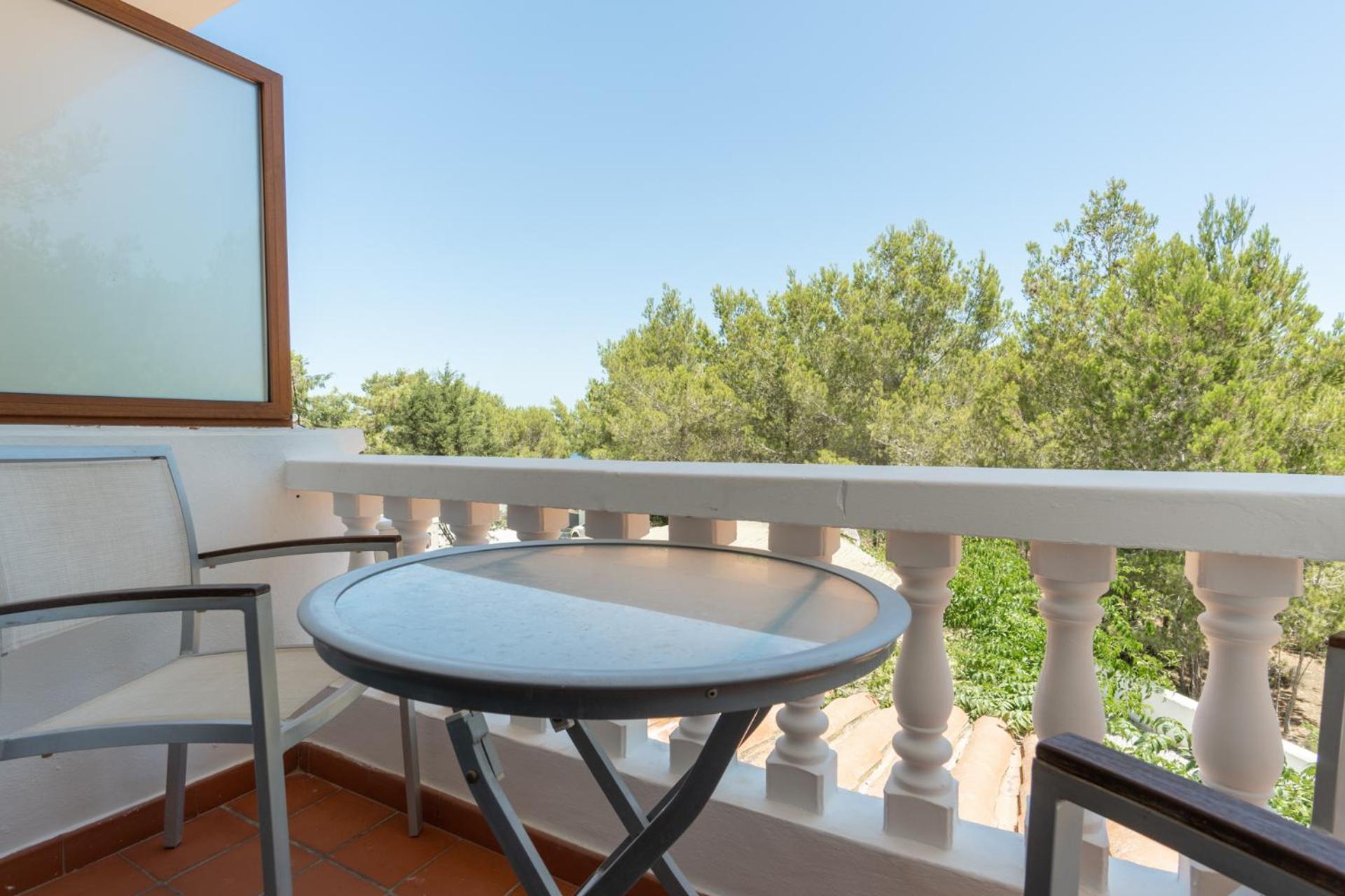 Restaurante Pou Des Lleo 2* Sant Carles de Peralta