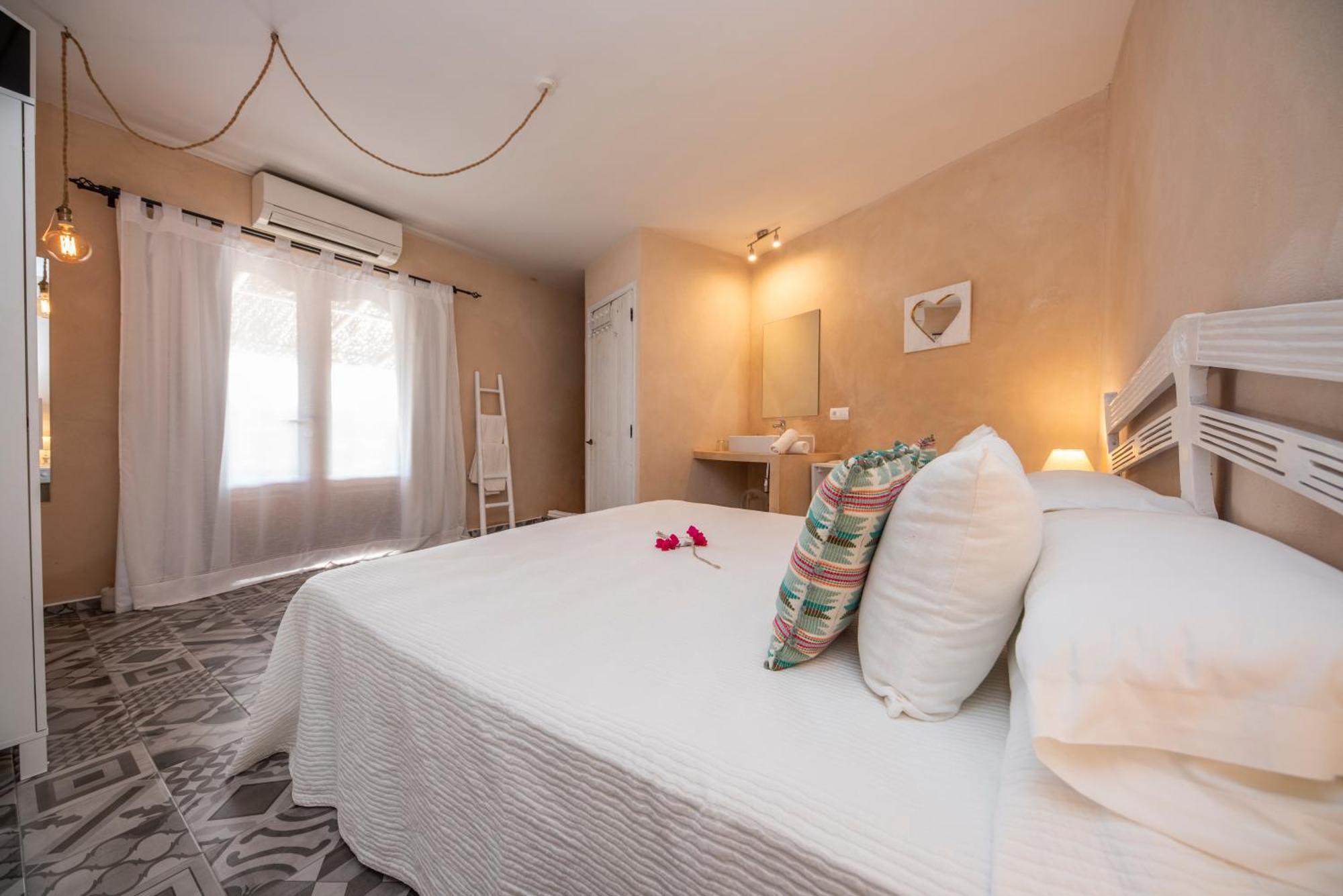 Cosmi Prats Farm stay Santa Gertrudis (Ibiza)