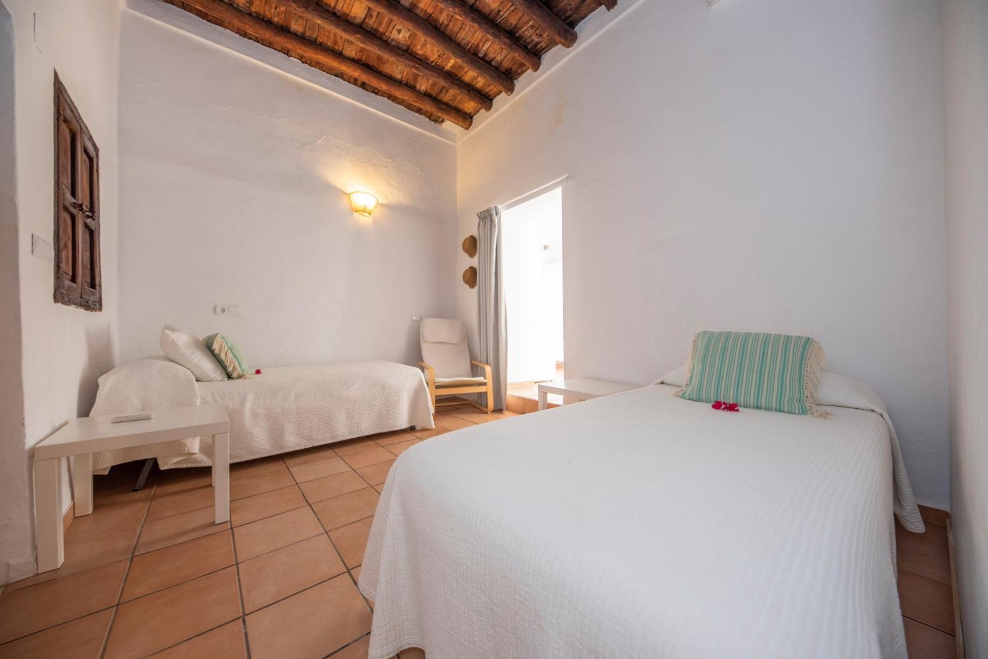Cosmi Prats Farm stay *