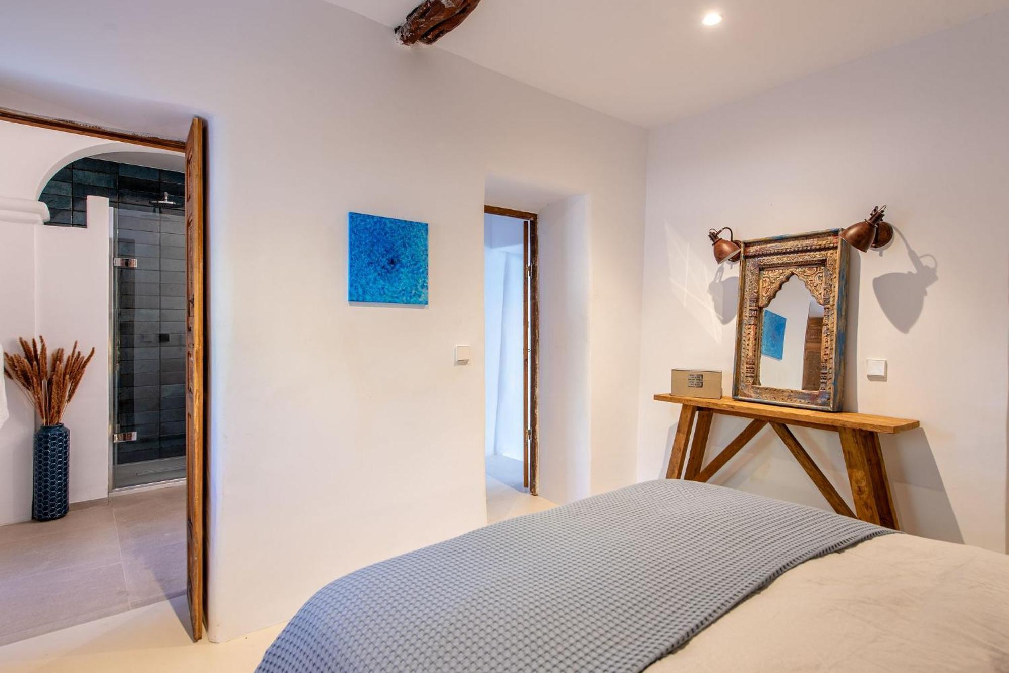 Savi Ibiza Montecristo