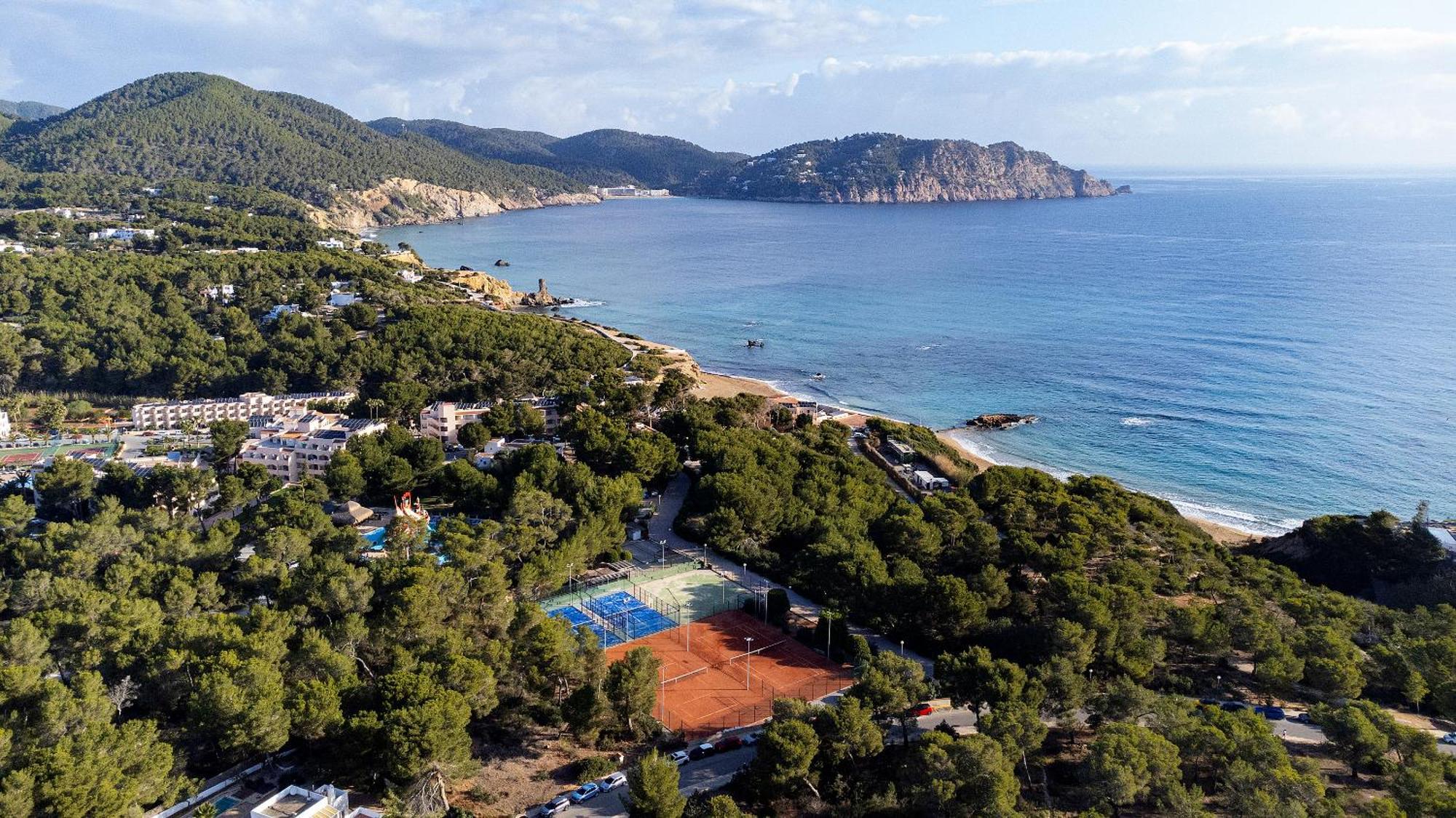 Invisa Club Cala Es Figueral