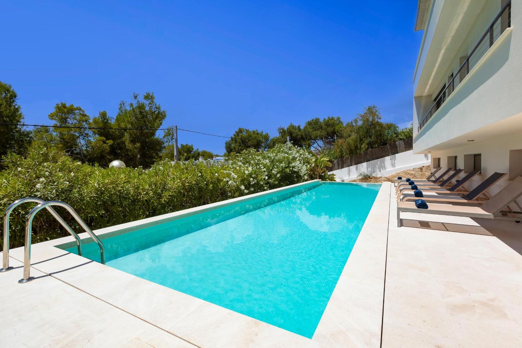 In Ibiza Town Sleeps 10 - Vue Villa