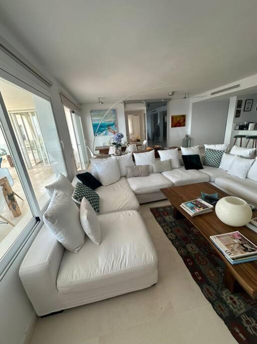 De Lujo En Ibiza Villa Roca Llisa