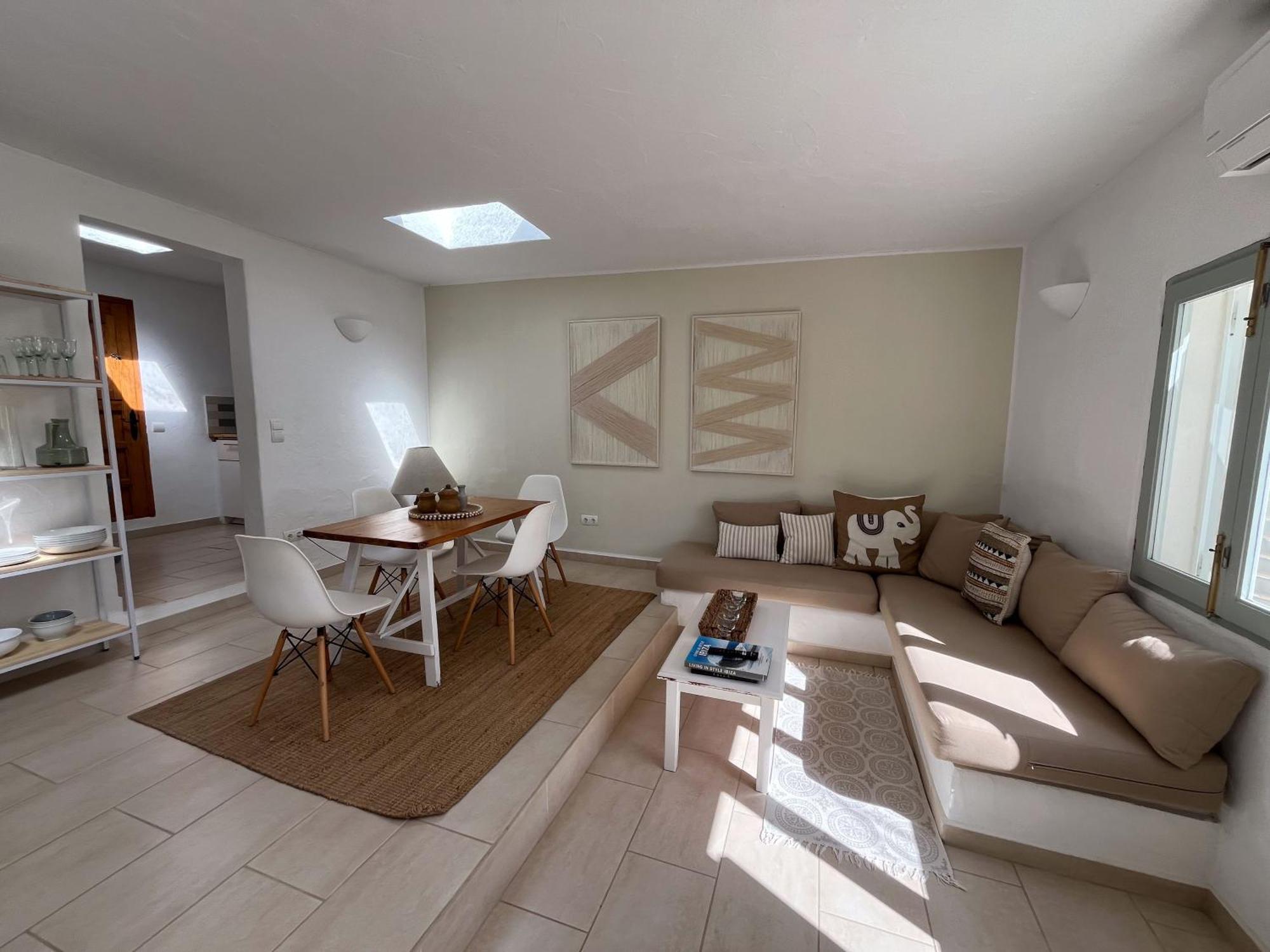 Apartment Boutique Casa Caracol - In Strandnaehe, Salzwasserpool, Fotovoltaik, Adults Only Sant Josep de sa Talaia