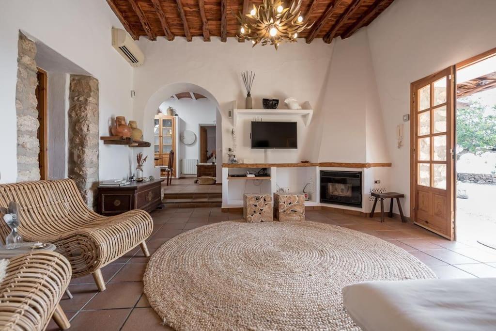 Casa Lluc Con Piscina, Jardin Y Vista Al Campo Ferienhaus *