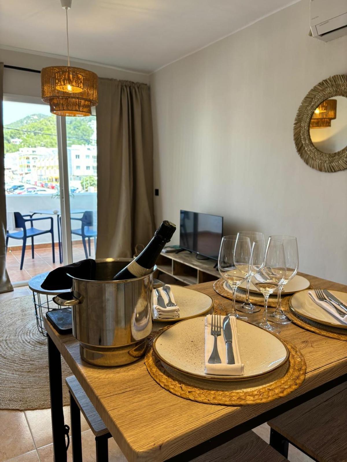 Ses Veles Apartment *