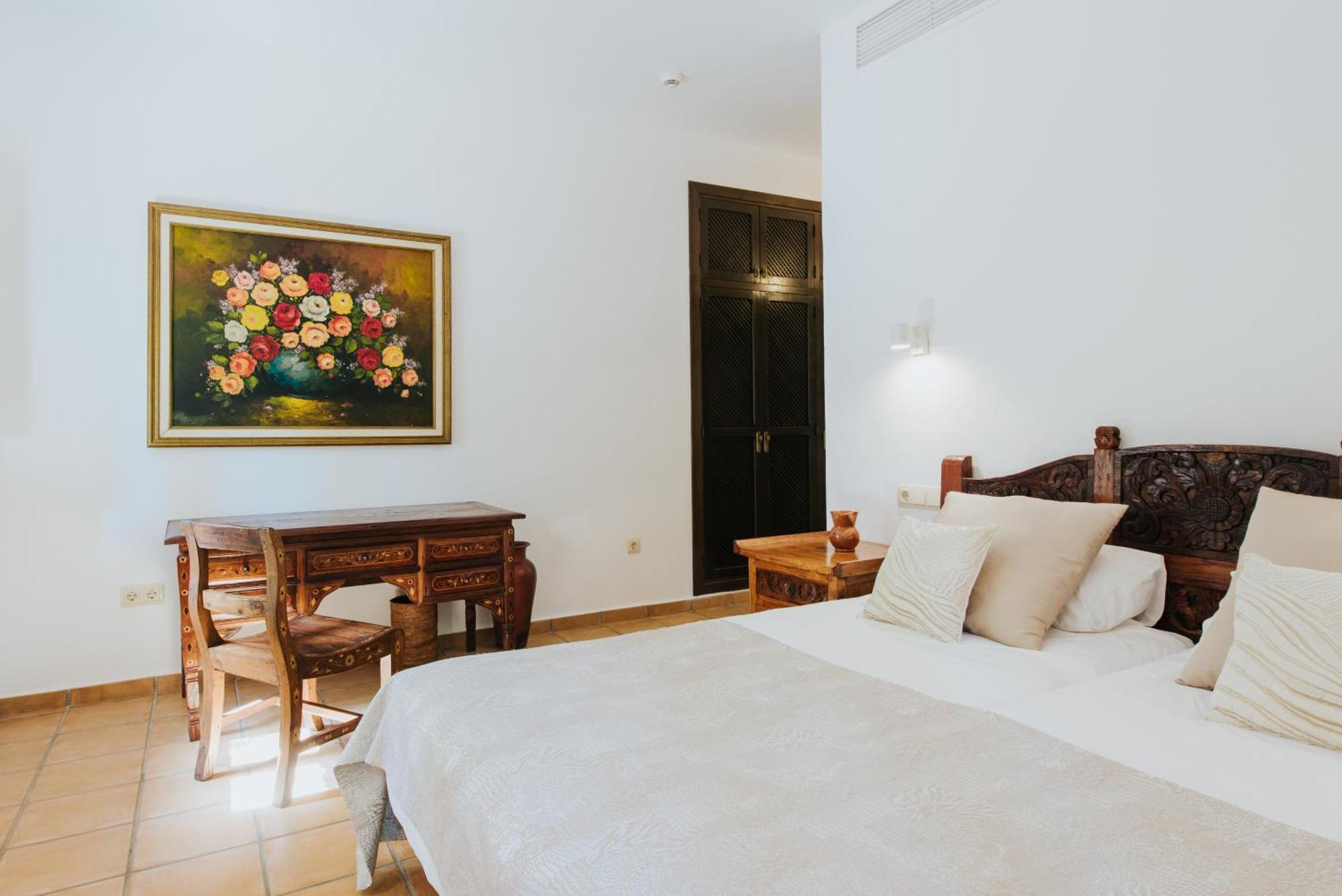 Bed & Breakfast & Paissa D'en Bernat Cala Tarida (Ibiza)