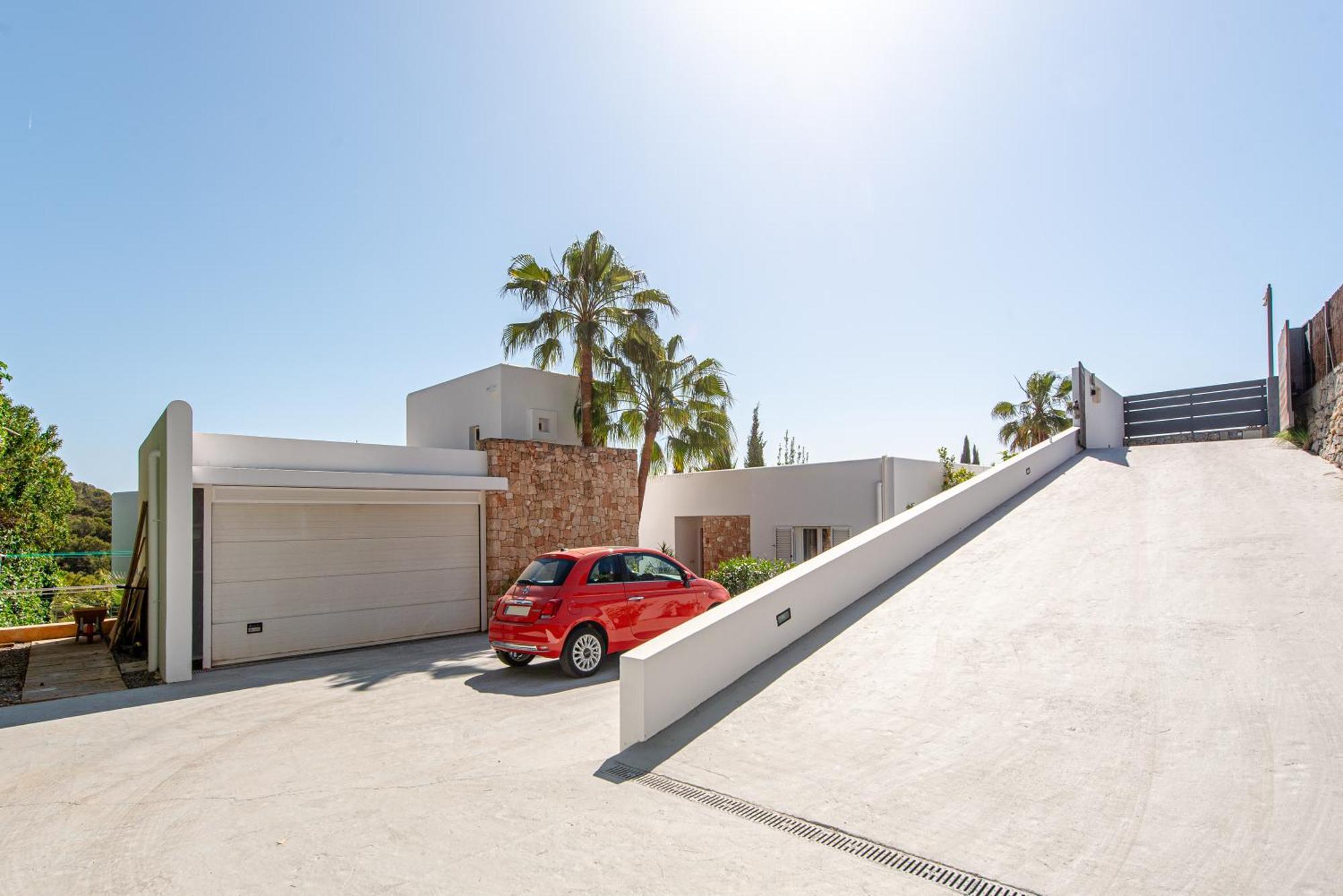 Villa Cap Martinet Talamanca Tashellu, Boutique 5 Bed - Sea And Forest View Talamanca (Ibiza)